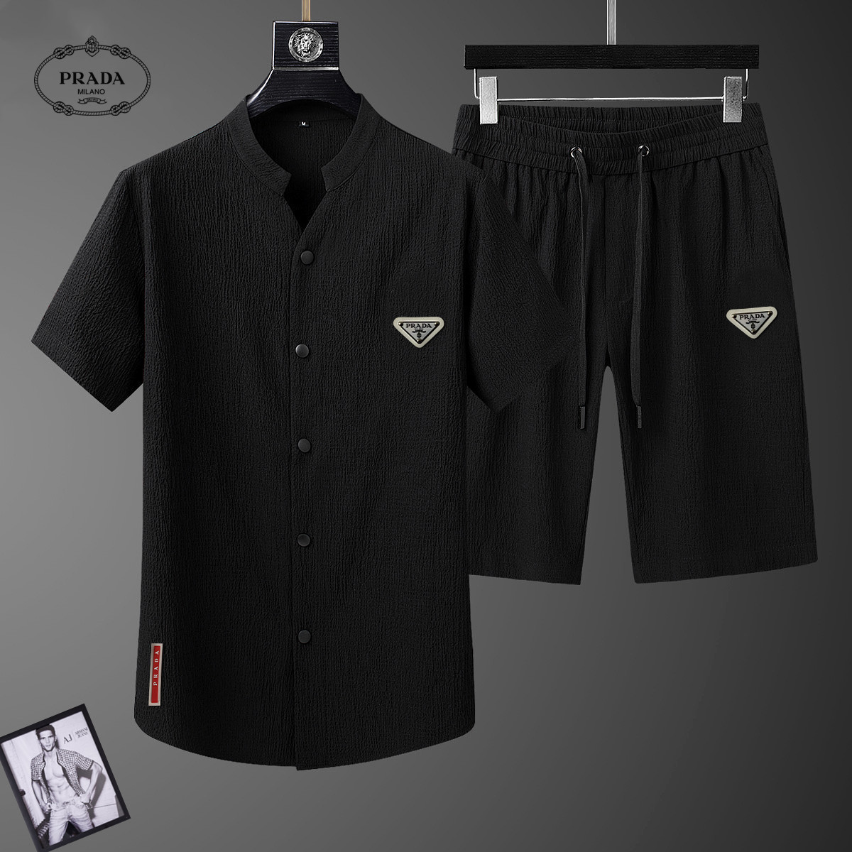 NO:475009,【Prada】New Summer Shorts Set!  Mercerated cotton and linen fabric!  Exclusive first new product, the official website synchronizes the Milan catwalk style, the top quality products in real photography (standard number of codes! The latest top official website original list, brand new experience, three-dimensional tailoring, new hardware accessories, delicate and soft feel, comfortable and breathable upper body, big brand style, luxury and atmospheric texture only imported from Italy customization, versatile style, not picky to wear, meticulous workmanship, no pressure to go in and out, absolutely worth a piece of good product! Number of codes M-4XL (can be worn about 200 kilograms),, prada, prada, shorts, alexander wang19860909【 Prada 普拉达】夏季新款短裤套装！丝光棉麻面料！独家首发新品 官网同步米兰走秀款 实物拍摄顶级好货（标准码数！最新顶尖官网原单,全新体验 面料立体剪裁 全新五金配件、手感细腻柔软 上身舒适透气 大牌风范 奢华大气 进口意大利定制才有的质感 百搭款式 穿着不挑人 ,做工精细一丝不苟 ,出入无压力 绝对值得人手一件的好货！码数M-4XL（可穿200斤左右）,,prada,prada,shorts,alexander wang,Men's clothing