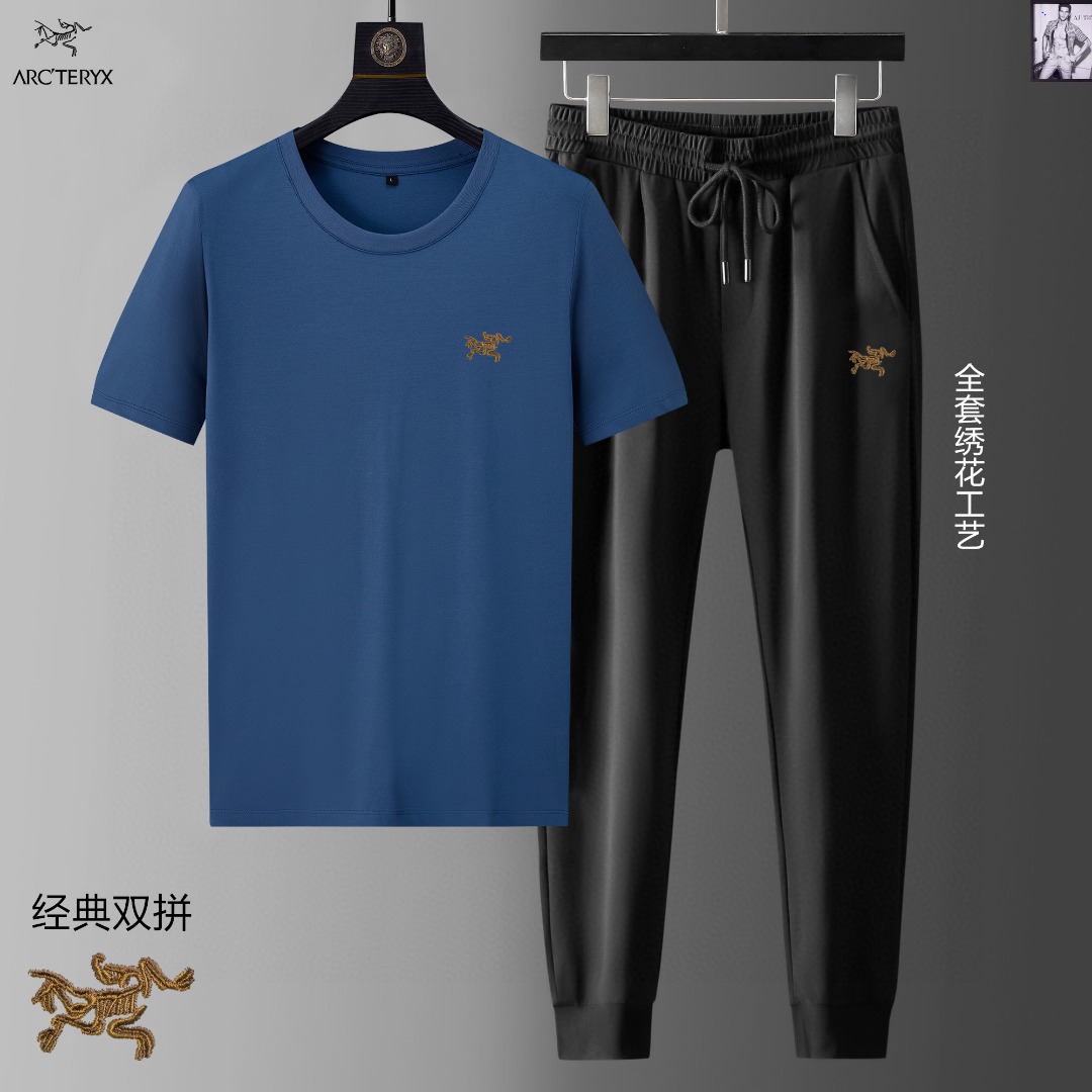 NO:460623,【Archaeoptera Bird】New Summer Set!  High-end custom fabrics!  Exclusive first new product, the official website synchronizes the Milan catwalk model, and the physical shot is the standard number of top-quality goods!  The latest top official website original list, a new experience, three-dimensional fabric tailoring, new hardware accessories, delicate and soft feel, comfortable and breathable upper body, big brand style, luxury and atmospheric, texture only custom imported from Italy, versatile style, not picky to wear, meticulous workmanship, no pressure to go in and out, absolutely a good product worth everyone!  Code number M-4XL, arc'teryx,alexander wang19860909【 始祖鸟】夏季新款套装！高端定制面料！独家首发新品 ,官网同步米兰走秀款 实物拍摄顶级好货标准码数！最新顶尖官网原单,全新体验 面料立体剪裁 全新五金配件、手感细腻柔软 上身舒适透气 大牌风范 奢华大气 进口意大利定制才有的质感 百搭款式 穿着不挑人 ,做工精细一丝不苟 ,出入无压力 绝对值得人手一件的好货！码数M-4XL,arc'teryx,alexander wang,Men's clothing