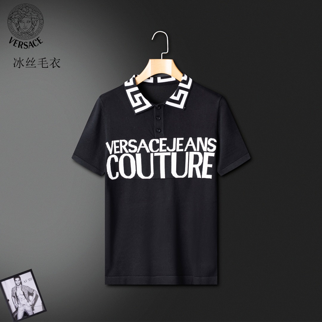 NO:454238,Versace 2025 summer new men's short-sleeved sweater ice silk sweater, super classic design. Simple and without any unnecessary cumbersome feeling. This model is an indispensable versatile item for men in autumn and winter. Made of high-quality Australian wool, it is super comfortable to wear, the fabric is warm and textured, avant-garde and practical. Exquisite and perfect craftsmanship. The latest official website design, a classic work of the fashion and casual series. The main feature!  M-3XL (maximum wearable about 190 catties), versace, versace, sweaters, T-shirt, alexander wang19860909Versace 范思哲 2025夏季新款男装短袖毛衣冰丝针织衫,超经典设计.简约没有任何多余累赘感.本款是男士秋冬不可缺少的一件百搭单品.采用澳洲优质羊毛制作而成,穿身上超级舒适,面料保暖有质感,前卫又实穿.精致完美工艺 最新官网设计 时尚休闲系列的经典之作 主打！M-3XL（最大可穿190斤左右）,,versace,versace,sweaters,T-shirt,alexander wang,Men's clothing