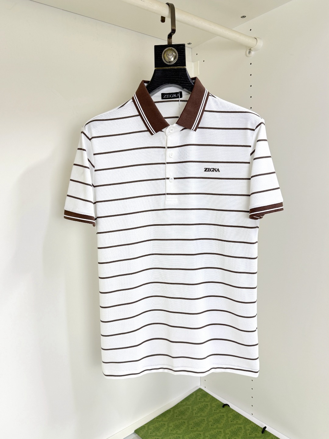 NO:481398,Zegna Fat Brother Gospel Maximum 4XL can wear 200 catties summer new versatile fashion Polo lapel business short sleeves Xinjiang long latte cotton fabric soft comfortable and breathable brand element design concept reflects high quality. It feels delicate and soft!  It is casually cut, with a great upper body style!  Code number M-4XL, zegna, T-shirt, alexander wang19860909Zegna杰尼亚胖哥福音最大4XL可穿200斤夏款新款百搭时尚Polo翻领商务短袖 新疆长绒棉 面料柔软舒适透气 品牌元素设计理念,体现高品质.手感细腻柔软！呈现休闲裁剪,上身版型超赞！ 码数M-4XL,,zegna,T-shirt,alexander wang,Men's clothing