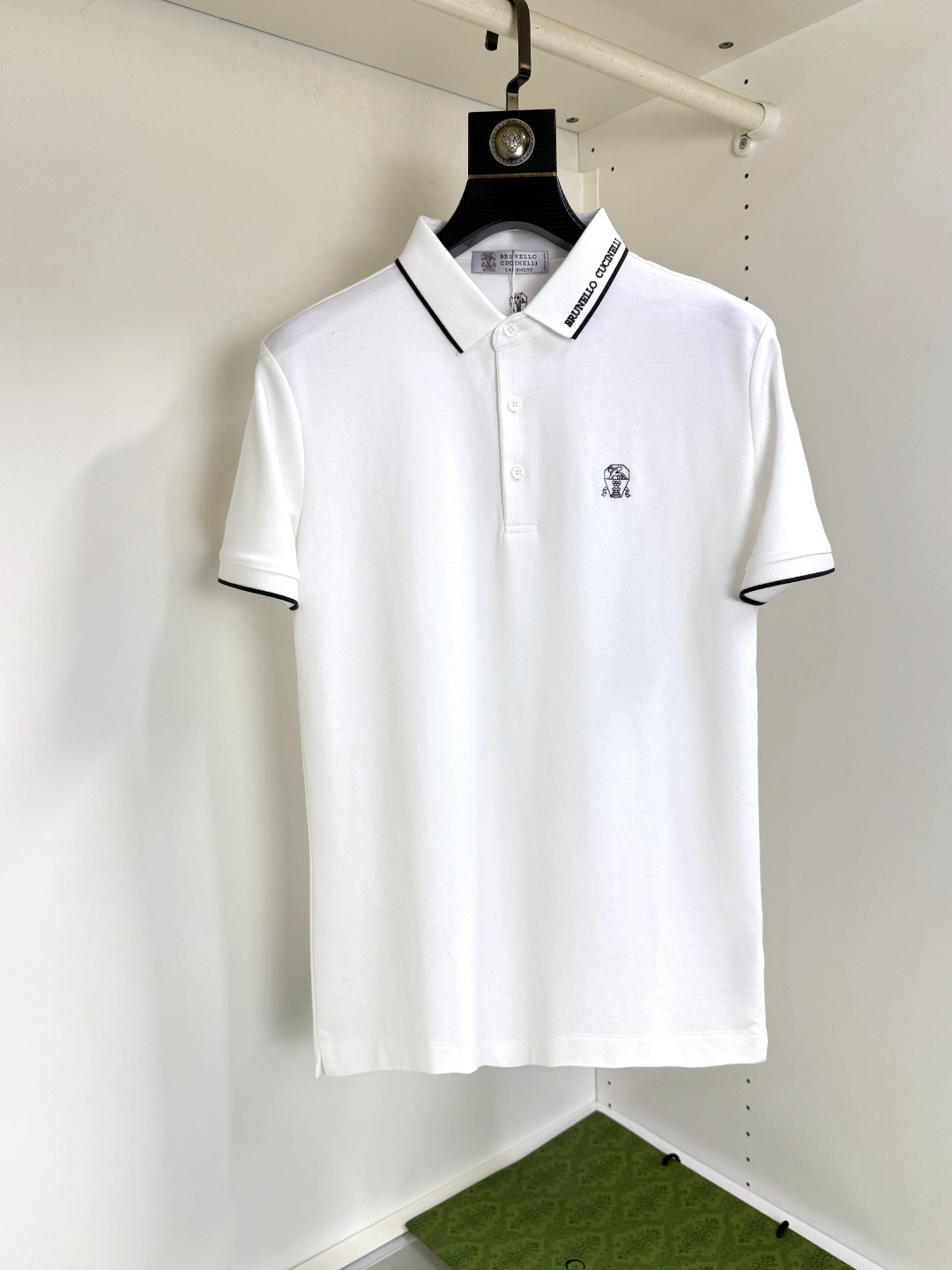 NO:494861,Bruti Pang Ge Gospel Maximum 4XL can wear 200 catties summer new versatile fashion Polo lapel business short sleeves Xinjiang long latte cotton fabric soft comfortable and breathable brand element design concept reflects high quality. It feels delicate and soft!  It is casually cut, with a great upper body style!  Code number M-4XL, T-shirt, alexander wang19860909布鲁提胖哥福音最大4XL可穿200斤夏款新款百搭时尚Polo翻领商务短袖 新疆长绒棉 面料柔软舒适透气 品牌元素设计理念,体现高品质.手感细腻柔软！呈现休闲裁剪,上身版型超赞！ 码数M-4XL,,T-shirt,alexander wang,Men's clothing