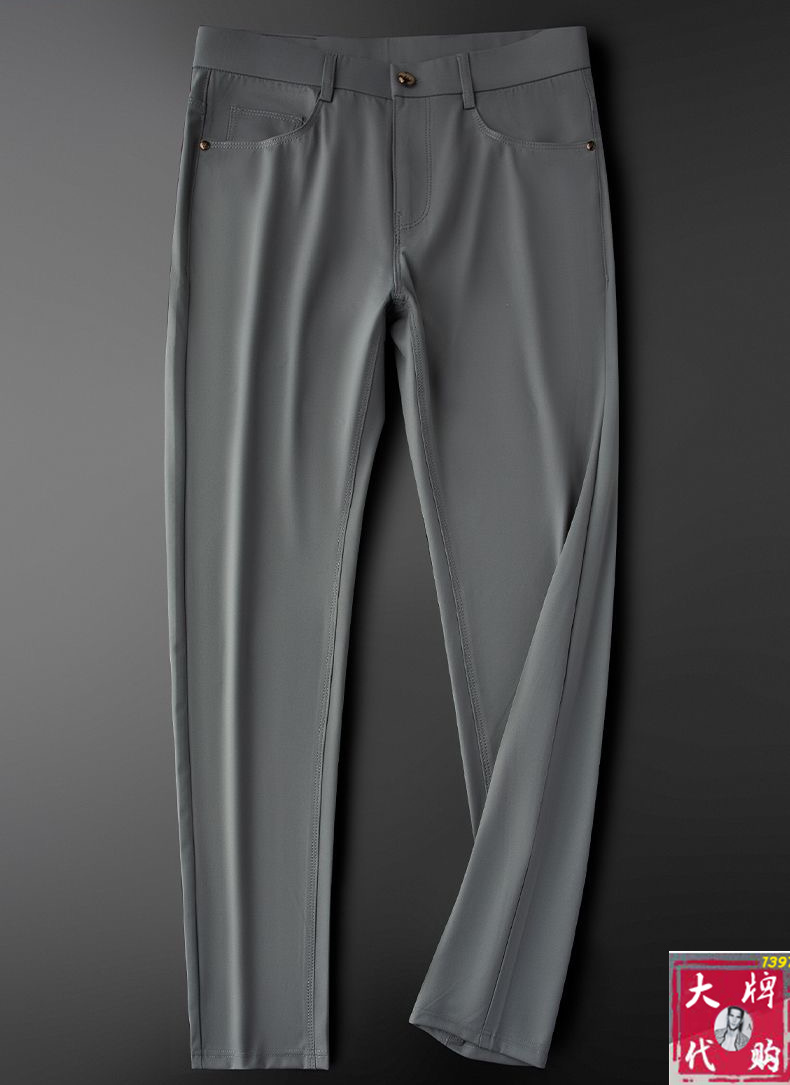 NO:492522,[Jenia] New style, new taste and value sharing, popular jeans, very comfortable to wear, low-key and luxurious, very classy when worn, no need to say much about the trousers style and cutting, the upper body is exquisite and vivid. The truly first-class quality is truly palace-grade jeans, using Turkish cotton, produce the most famous tannin cloth, excellent quality, heavy washing makes the pants very soft!  The straight-footed style is not picky, the upper body is absolutely stylish, the expert design is extremely luxurious.  29-40 yards, zegna, jeans, alexander wang19860909【杰尼亚】 新款 全新品味与价值共享 爆款牛仔裤 身穿着非常舒适 低调不失奢华 穿出去非常有档次,裤型款式和裁剪亦无需多言 上身精致跃然.真正一等一顶级质料 真正殿堂级的牛仔裤,选用土耳其的棉花 生产出最有名的单宁布 品质卓然,经过重水洗使得裤子很柔软！直脚的版型 不挑人 上身绝对的有型 达人设计 极度奢华．码数29-40,,zegna,jeans,alexander wang,Men's clothing