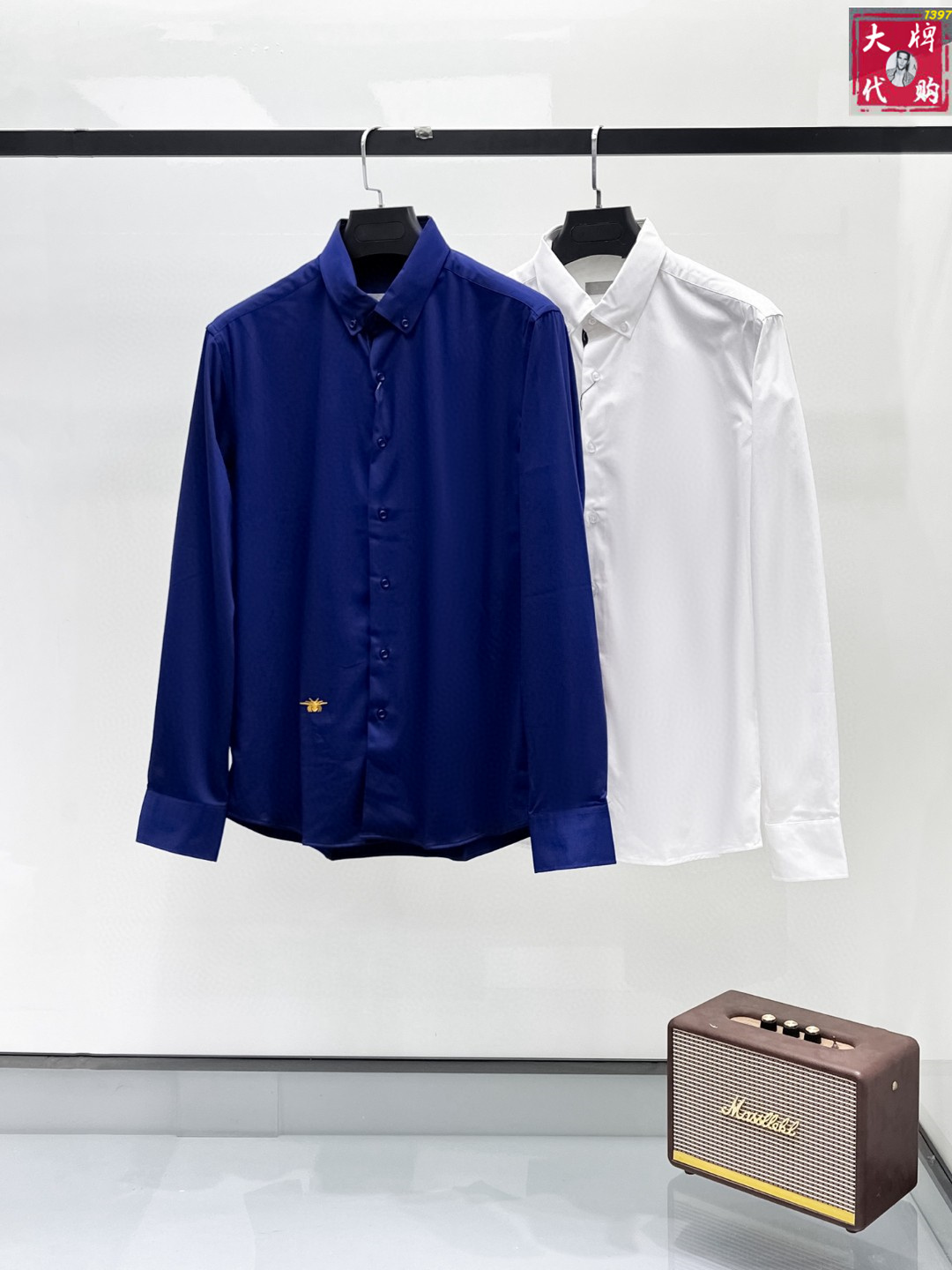 NO:516457,DIOR Long-sleeved shirts and shirts are synchronized on the official website. Channel goods. High-end customization. The quality can stand any form of test and give you a unique upper body experience!  All have undergone strict selection process, customized original auxiliary materials, fashionable and versatile trend. The upper body is elegant and handsome, full of personality, and a new visual feeling. High-version Number M~3XL,,dior,dior,shirts,alexander wang19860909DIOR 迪奥 长袖 衬衫 衬衣官网同步爆款 渠道货 高端定制 品质经得起任何形式检验,赋予你与众不同的上身体验！均经过严格的挑选工序,定制原版辅料,时尚百搭潮 上身优雅帅气, 个性十足,焕然一新的即视感 高版本 码数M~3XL,,dior,dior,shirts,alexander wang,Men's clothing