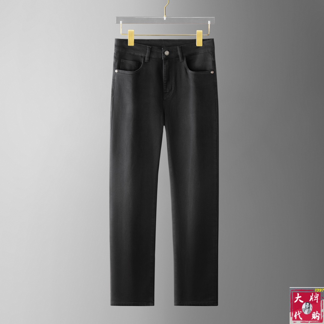 NO:514946,Crowxin New product. Customized high-quality fashionable jeans. Super versatile style. Exclusive customization-imported high-end high-density cotton fabric, close and comfortable, super beautiful style, upper body makes the legs look slender, inner and lined, you can attend any occasion, again emphasize that the fabric is very, very classy! First-class workmanship and texture! The details are exquisite and exquisite, and quite ingenious! You deserve it! 30-38 chrome hearts, jeans, alexander wang19860909克罗心 新品.订制高品质时尚牛仔裤.超级百搭款.独家定制-进口高端高密度精棉面料,贴身舒适,超靓版型、上身显腿修长,內里,走线都无可挑剔,任何场合都可出席,再次强调面料非常非常显档次！做工、质感一流！细节精致考究,颇具匠心！ 您值得拥有！码数30-38,,chrome hearts,jeans,alexander wang,Men's clothing
