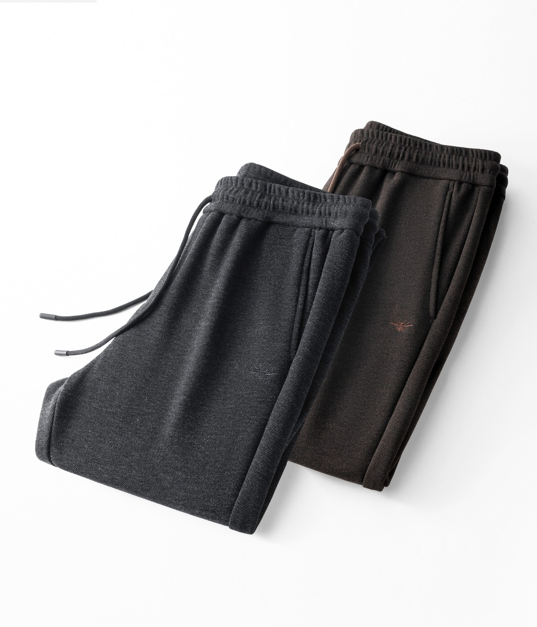 NO:513849,Dior New Product. Customized high-quality, fashionable elastic strap casual pants. Super versatile. Exclusively customized-imported high-end high-density cotton fabric, close and comfortable, super beautiful style, upper body makes the legs look slender, inner and lined, you can attend any occasion, again emphasize that the fabric is very, very classy! First-class workmanship and texture! The details are exquisite and exquisite, and quite ingenious! You deserve it! 30-38, dior,alexander wang19860909迪奥 新品.订制高品质时尚松紧带休闲裤.超级百搭款.独家定制-进口高端高密度精棉面料,贴身舒适,超靓版型、上身显腿修长,內里,走线都无可挑剔,任何场合都可出席,再次强调面料非常非常显档次！做工、质感一流！细节精致考究,颇具匠心！ 您值得拥有！码数30-38,,dior,alexander wang,Men's clothing