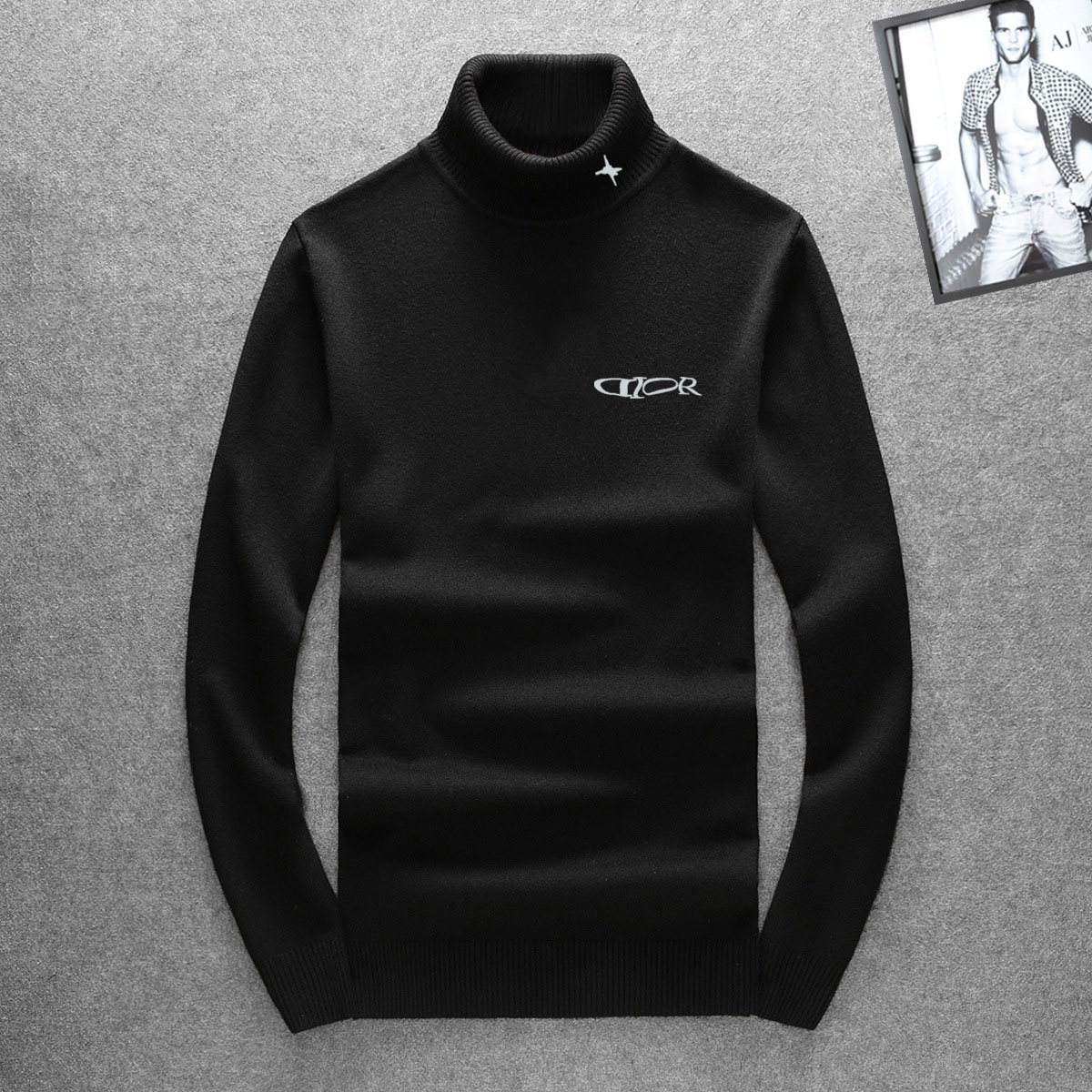 NO:684598,DIOR Dior's new autumn and winter men's sweater, super classic design. Simple without any unnecessary cumbersomeness. This style is an indispensable and versatile item for men in autumn and winter. Made of high-quality Australian wool, it is super comfortable to wear. The fabric is warm and textured, avant-garde and practical. Exquisite and perfect craftsmanship, the latest official website design, a classic in the fashionable leisure series, the mainstay!  M-4XL (can wear up to about 195 pounds),, dior, dior, sweaters,19860909DIOR 迪奥 秋冬季新款男装毛衣,超经典设计.简约没有任何多余累赘感.本款是男士秋冬不可缺少的一件百搭单品.采用澳洲优质羊毛制作而成,穿身上超级舒适,面料保暖有质感,前卫又实穿.精致完美工艺 最新官网设计 时尚休闲系列的经典之作 主打！M-4XL（最大可穿195斤左右）,,dior,dior,sweaters,,Men's clothing