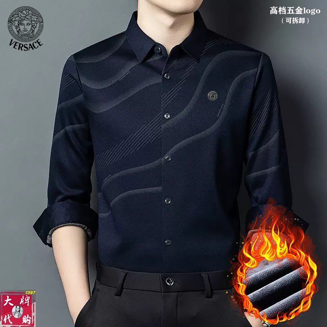 NO:644917,[Versace] New autumn and winter long-sleeved velvet shirt, classic catwalk style, customized high-end fabrics, advanced customization, luxurious and ultimate kingly style, handsome enough!  Perfect details, exquisite texture, extraordinary quality, long-lasting wear and not easy to deform. Sizes M-4XL can wear about 195 pounds. Please state your height and weight when placing an order!  ,,versace,versace,shirts,alexander wang19860909【Versace 范思哲】 秋冬季新款长袖加绒衬衫 经典走秀款订制高档面料 高级定制 奢华极致王者风范 足够的帅气！完美细节 质感细腻 品质超凡 久穿而不易变形 尺码M-4XL 可穿195斤左右 下单请报身高体重！,,versace,versace,shirts,alexander wang,Men's clothing