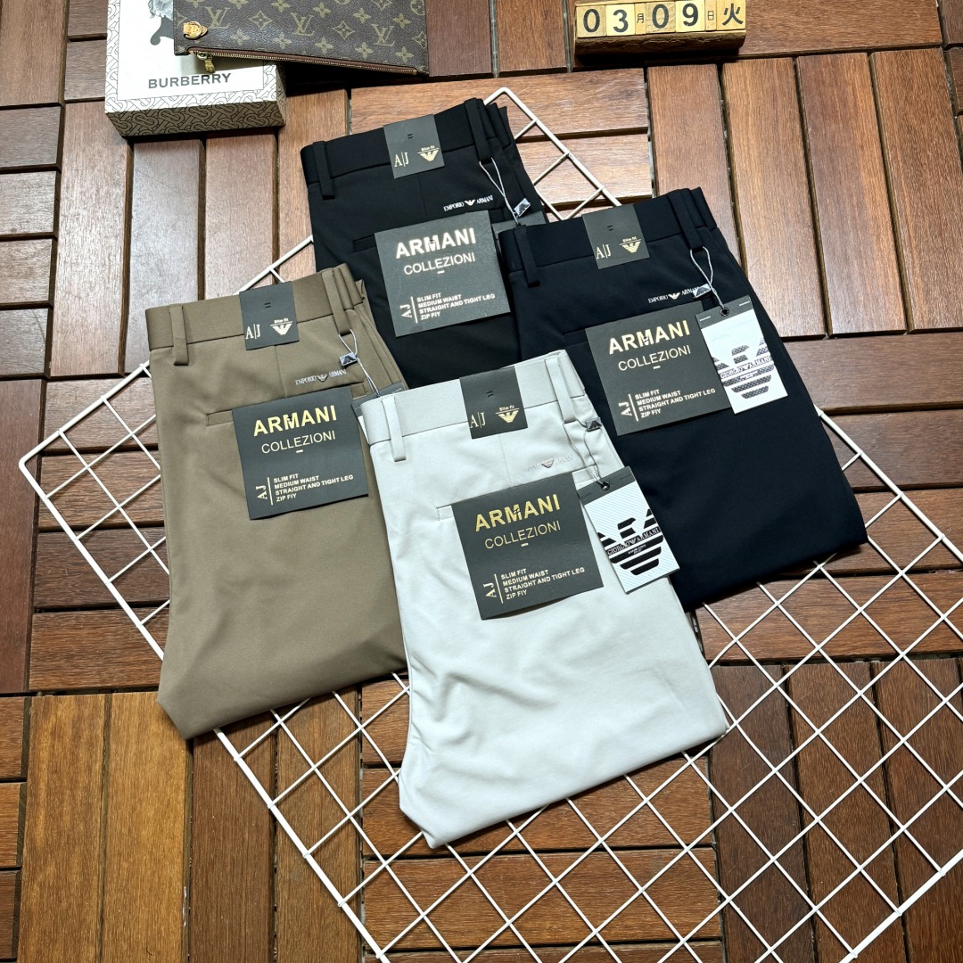 NO:837479,Armani Armani's new product, the best casual pants counter in the physical store, original 1:1 goods, suitable for all ages. The highest version of European imported fabrics on the market. Comfortable, soft and skin-friendly, the upper body effect is super fashionable and versatile, straight and stylish, a wardrobe must-have. Suitable for any occasion. Sizes 29-40,,armani,armani,19860909Armani 阿玛尼新款新品 实体店极品休闲裤专柜原版1:1好货,适合各个年龄段.市场最高版本的欧洲进口面料.舒适柔软亲肤,上身效果超级棒时尚百搭,笔挺有型,衣橱必备.适合任何场合穿着 尺码29-40,,armani,armani,,Men's clothing