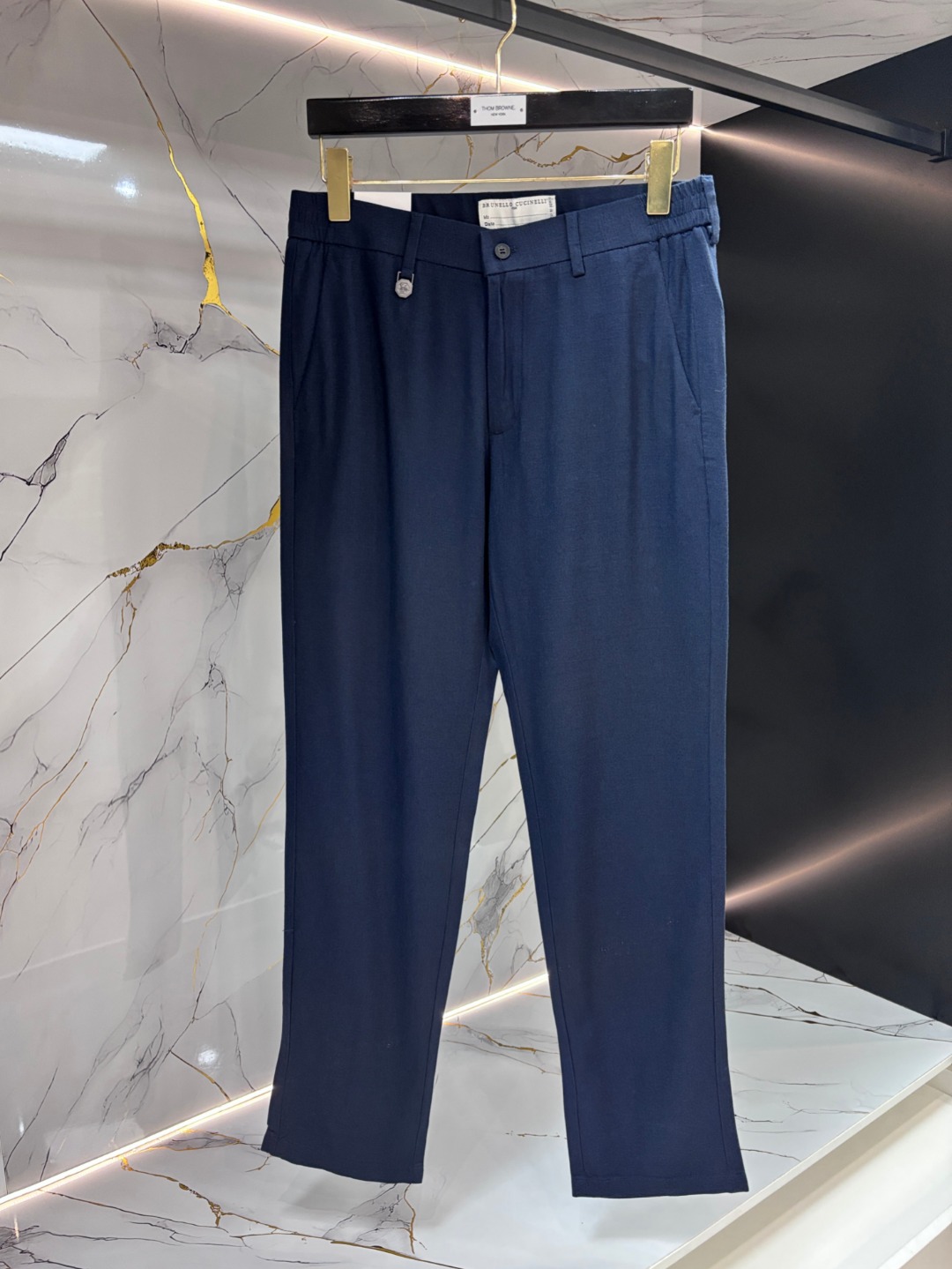 NO:911254,BC high-end customization, the latest casual pants, original custom-made replica, customer-supplied hardware accessories, original quality, imported composite fabric, anti-wrinkle and strong, breathable and comfortable. Fine workmanship and routing, excellent upper body, size 30-40,19860909BC高端定制、最新款休闲休闲裤,原版定制复刻 客供五金辅料 原单品质 进口复合面料 抗皱坚挺,透气舒适.做工走线精细 上身绝佳,尺码30-40,,,Men's clothing
