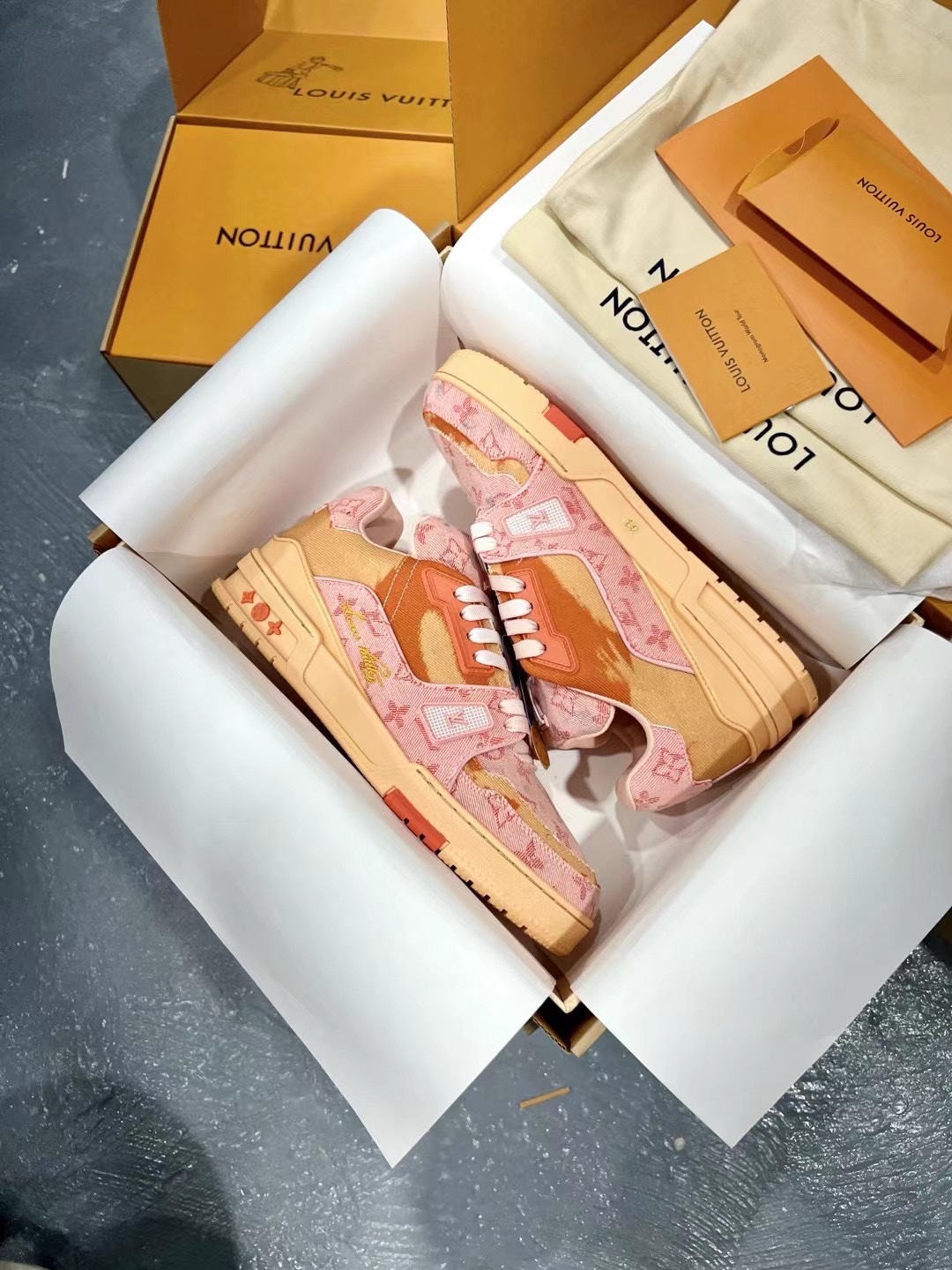trainer serie reconocer nuestra familia! ¡Guangzhou boutique! ¡Precio de fábrica! ¡Top versión de co