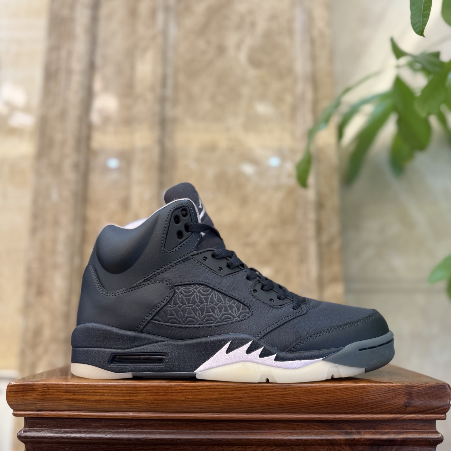 ️新品上架 【公司级头层】 PSG x Air Jordan 5 Retro AJ5 乔丹5代大巴黎联名黑粉 货号:HQ3004-001