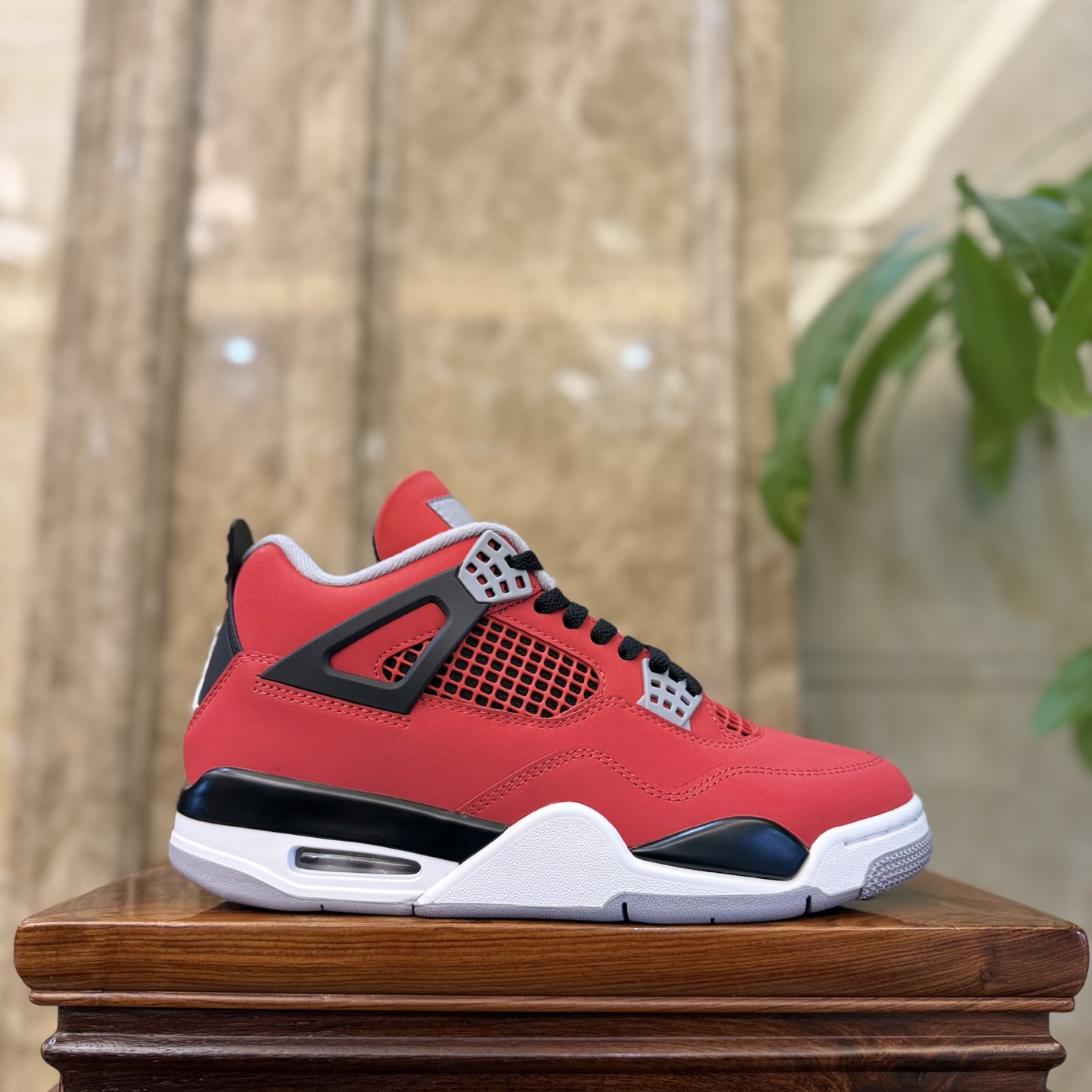 _dng9s9qcNHyIit2cjfJz22hlcwq-2TYjvh5gQiw