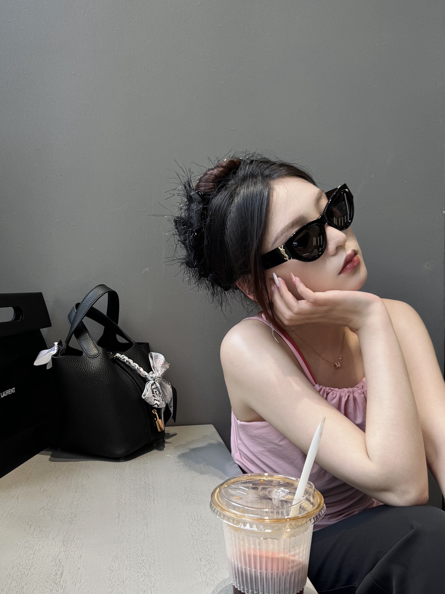 Unknown 今日份的黑粉穿搭 |||今天做个甜酷女人吧
