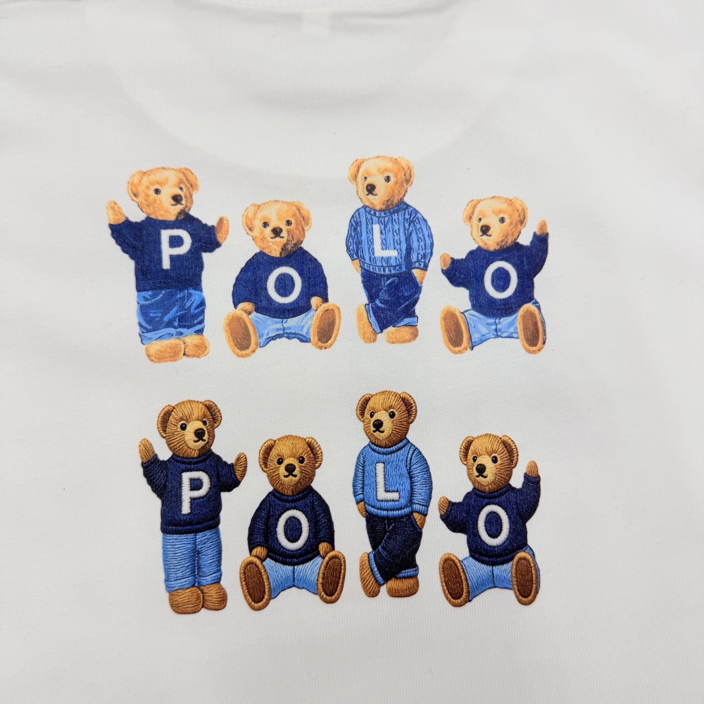 Our POLO bear style has two effects to choose from 👇