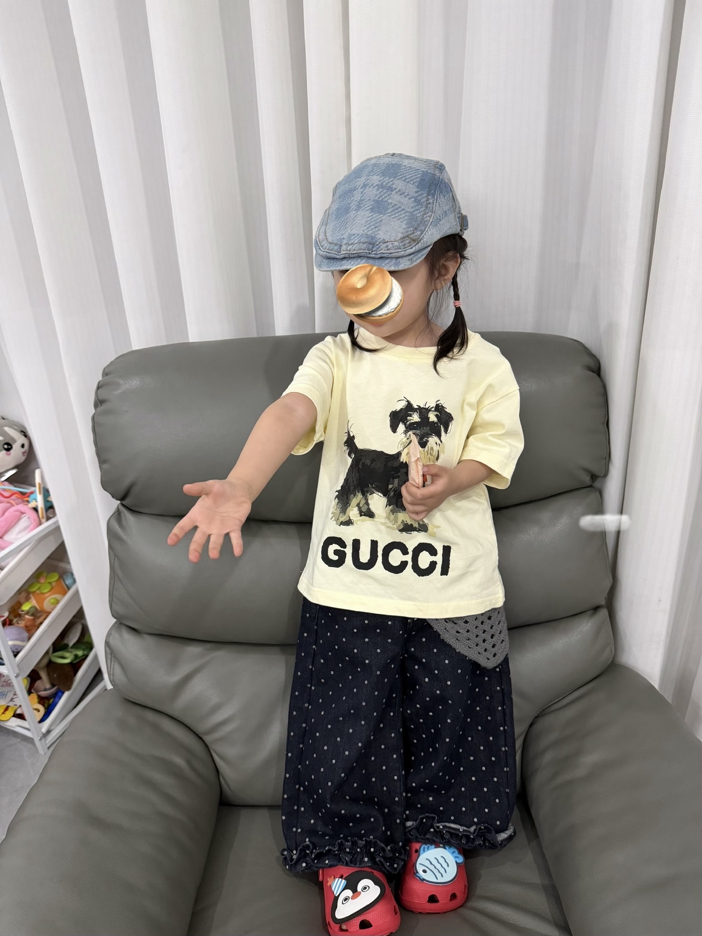 🐶 Camiseta infantil GUCCI de Schnauzer | Foto real del modelo. Camisetas para niños, camisetas para adultos, estilo pa…