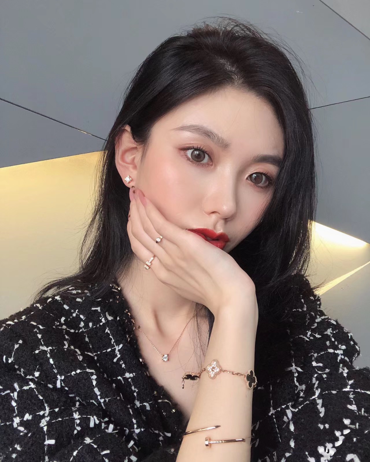 NO:633227,Horn wearing pictures, Cardia high-end jewelry19860909牛角佩戴图,,卡迪亚高端饰品,Jewelry