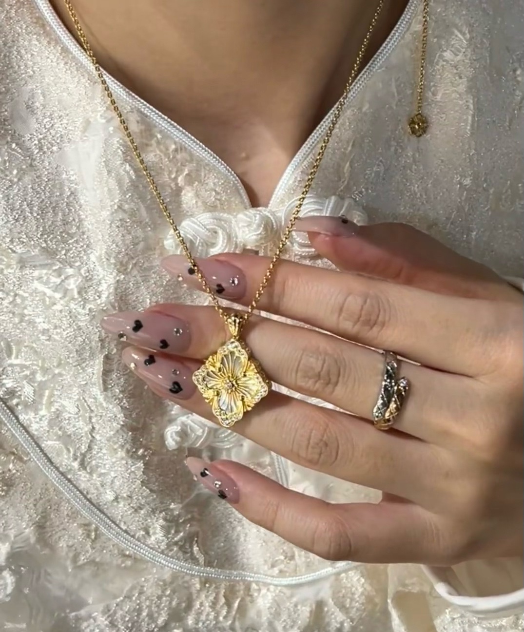 NO:635460,Wearing pictures, Cardia high-end jewelry19860909佩戴图,,卡迪亚高端饰品,Jewelry