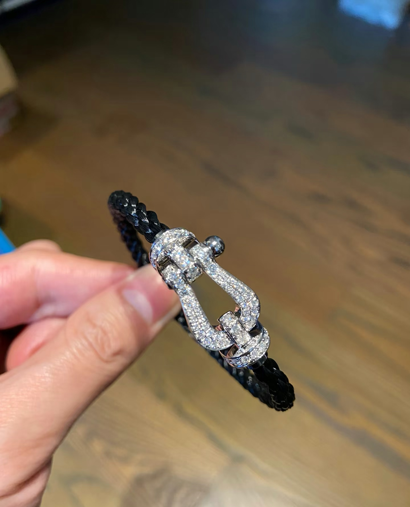 NO:633505,Fred large figure 8 buckle horseshoe buckle sterling silver moissanite nylon rope style 88400 steel rope 88450, pure silver, Cartier high-end jewelry19860909Fred 大号 8字扣 马蹄扣 纯银 莫桑钻 尼龙绳款88400 钢绳 88450,,pure silver,卡迪亚高端饰品,Jewelry