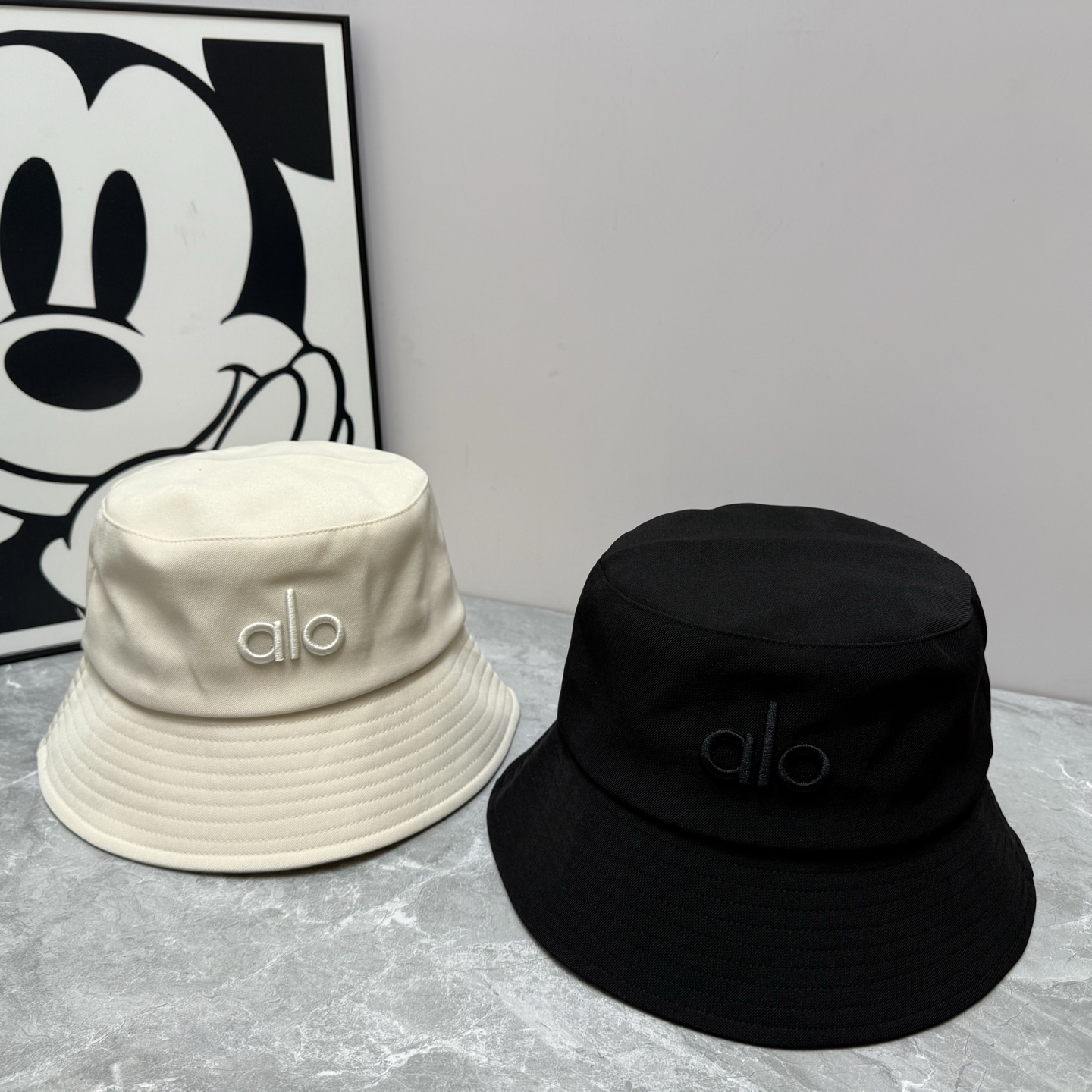 NO:358310,Special offer with dust bag. [alo] 2025 new small fragrant cotton fisherman hat, simple and elegant ~ New hat, straw hat, fisherman hat, baseball hat, hat, espadrilles, hats特价配防尘袋.【alo】2025新款小香风棉布渔夫帽,简约大方～新款上架帽子草帽渔夫帽棒球帽,帽子,espadrilles,hats,hat