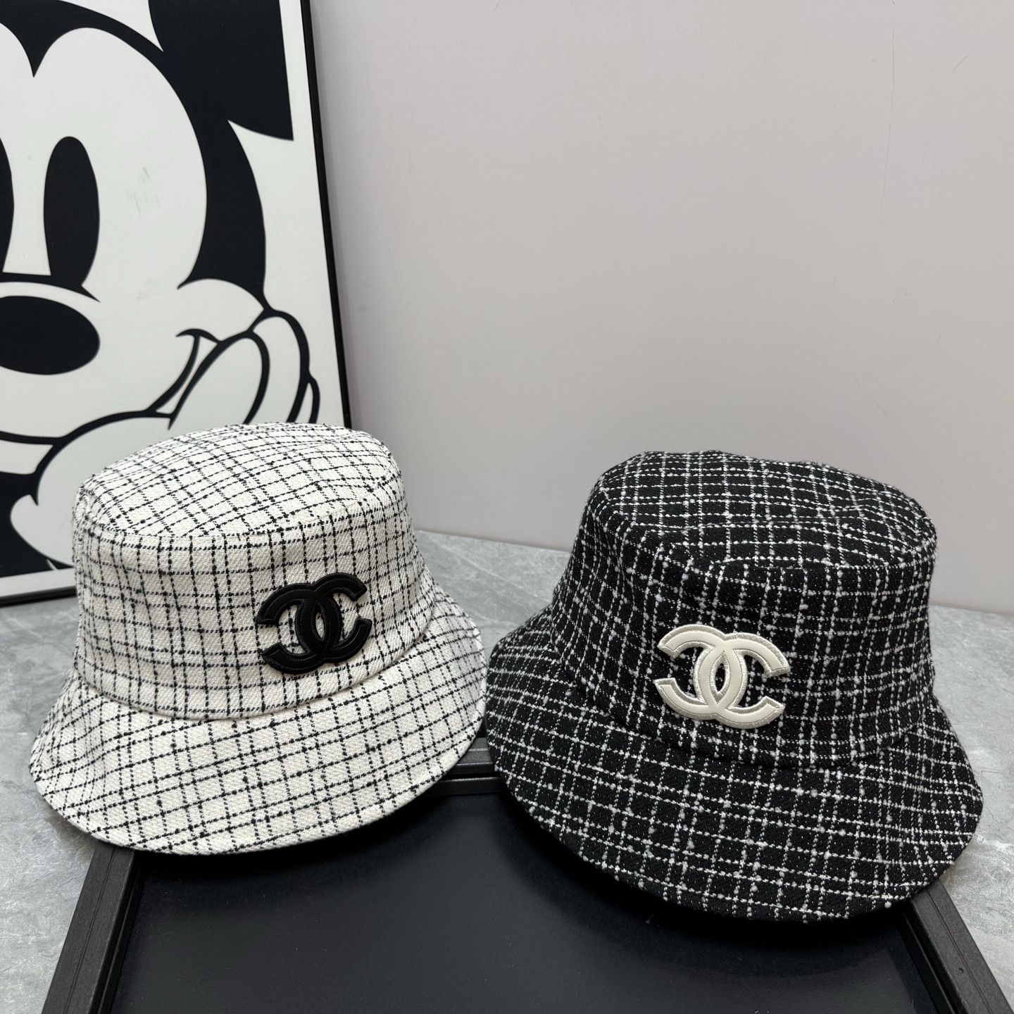NO:358300,Special offer with dust bag. [Chanel Chanel] 2025 new small fragrant fisherman hat, sequins embellishment ~ New hats, straw hats, fisherman hats, baseball hats, hats, chanel, chanel, espadrilles, hats特价配防尘袋.【Chanel香奈儿】2025新款小香风渔夫帽,亮片点缀～新款上架帽子草帽渔夫帽棒球帽,帽子,chanel,chanel,espadrilles,hats,hat