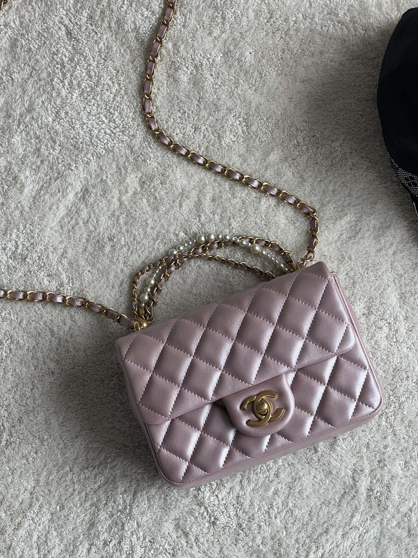 NO:178171,Super-grade original leather, mouth cover, pearl square fat, pink, leather imported lambskin, hardware, all-steel retro hardware, size** model, special-grade large-scale Chanel original leather, chanel, sheepskin19860909特级 原厂皮 口盖珍珠方胖子 炫粉 皮质进口小羊皮 五金全钢复古五金 尺寸** 型号,特级大厂货香奈儿原厂皮,chanel,sheepskin,Bag