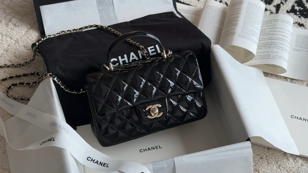 ❒𝐀𝐒𝟮𝟰𝟯𝟭 charol negro dorado claro video real shot📷