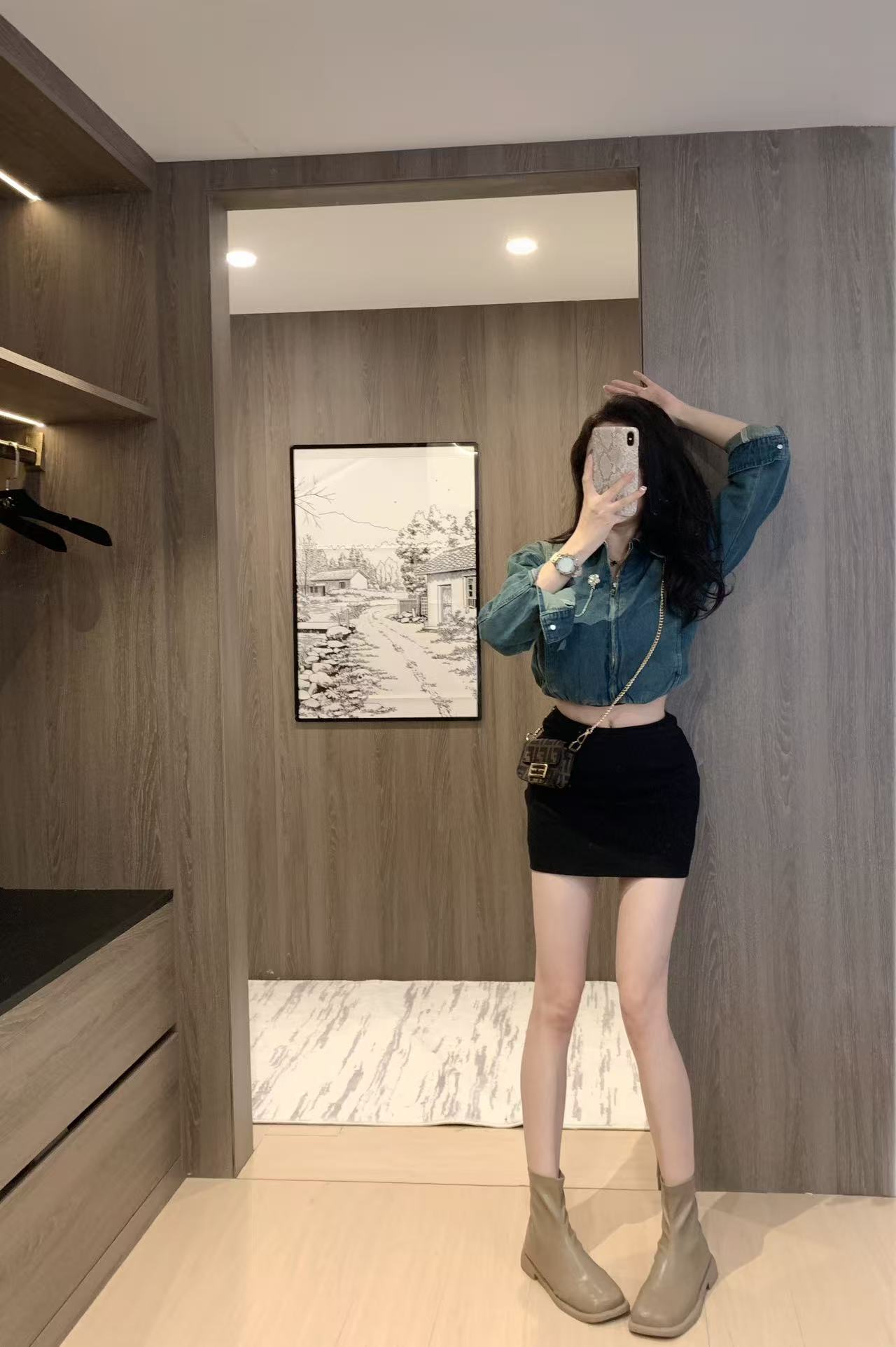 Chanel 25SS Cropped Denim Jacket - Vintage Wash, Designer Hardware 2 i1755617844987 2370 0 2