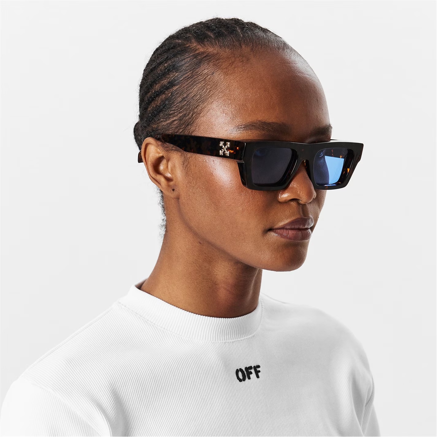 OFF WHITE MODEL：OERI145 SIZE:55口19-145