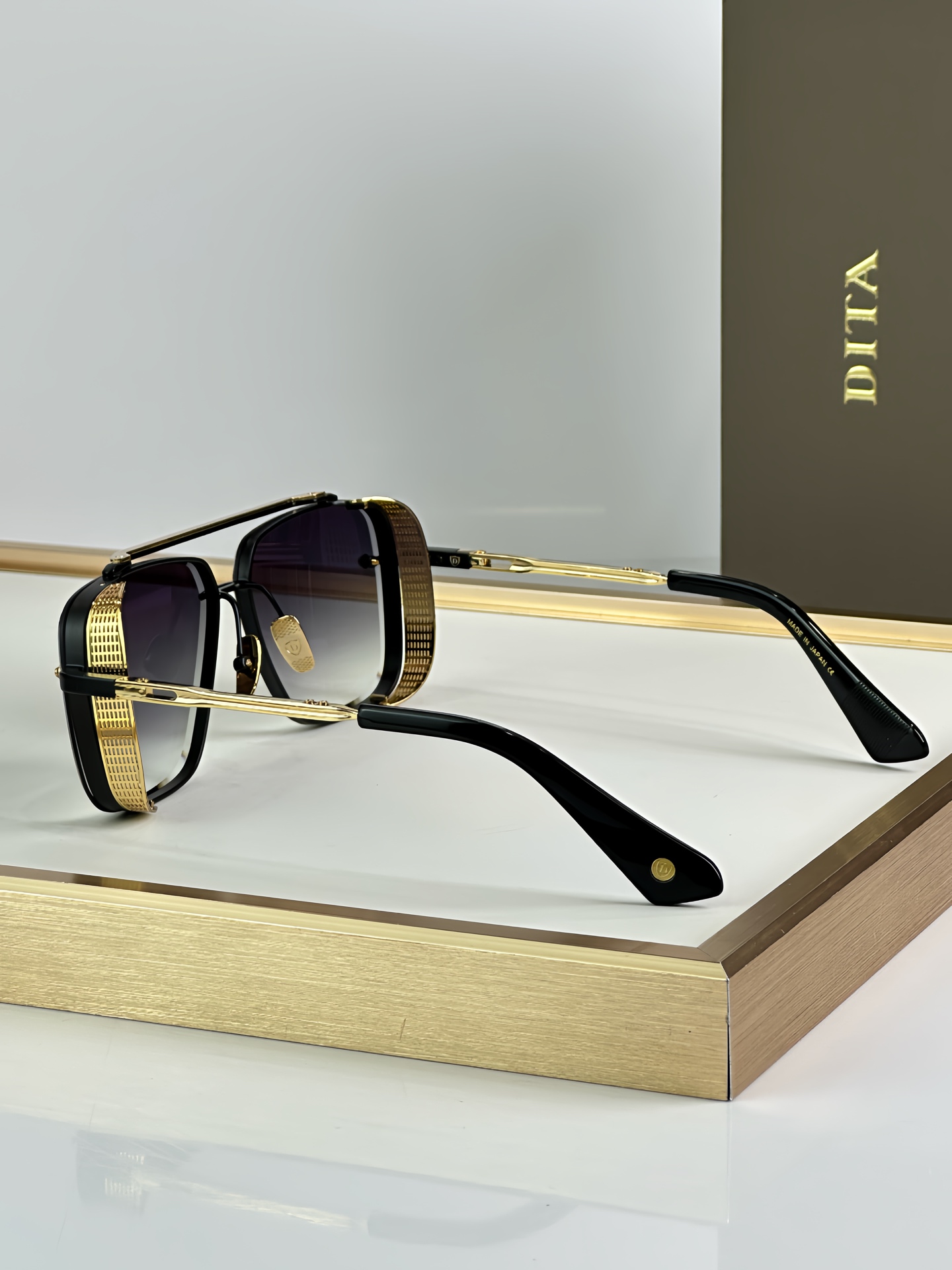 Dita MACH SIX Limited Edition Sunglasses: Speed & Impeccable Style 4 i1750928632047 5203 0 2
