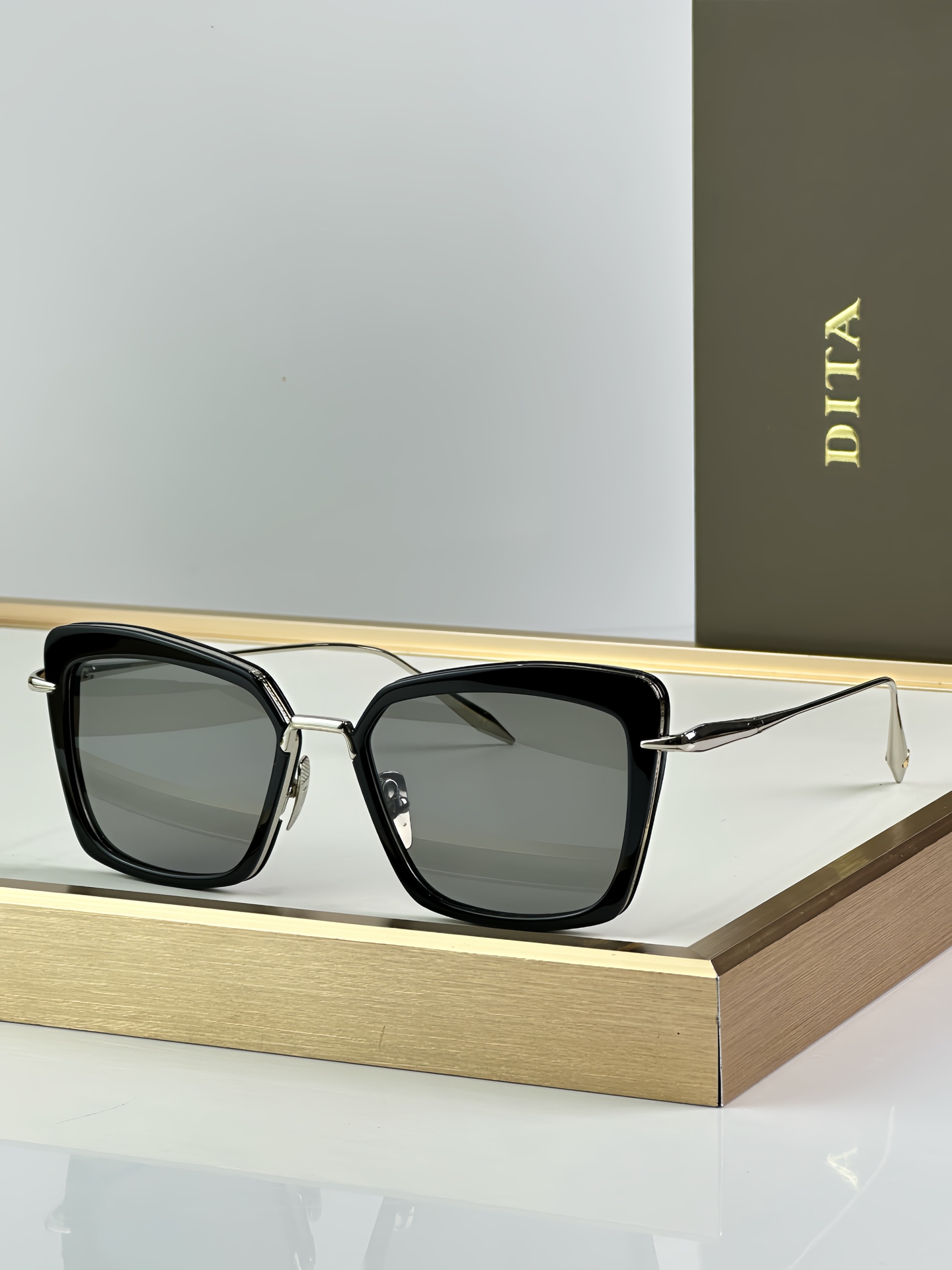 Dita Perplexer DTS 405 White Gold Sunglasses | Premium Designer Eyewear 4 i1751076151081 5850 0 3
