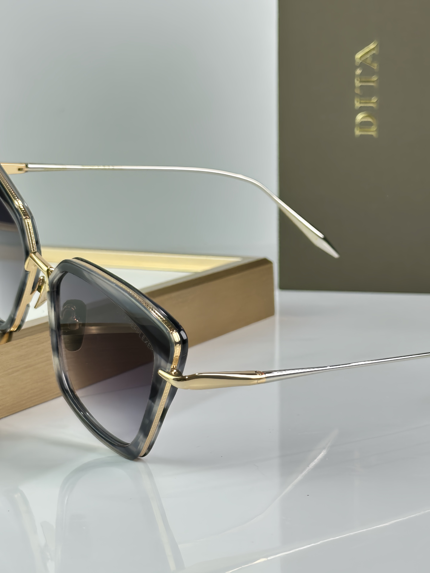 Dita PERPLEXER DTS 405 Square Sunglasses | Stylish Shades | 54-18-135 7 i1751076178834 8403 0 5