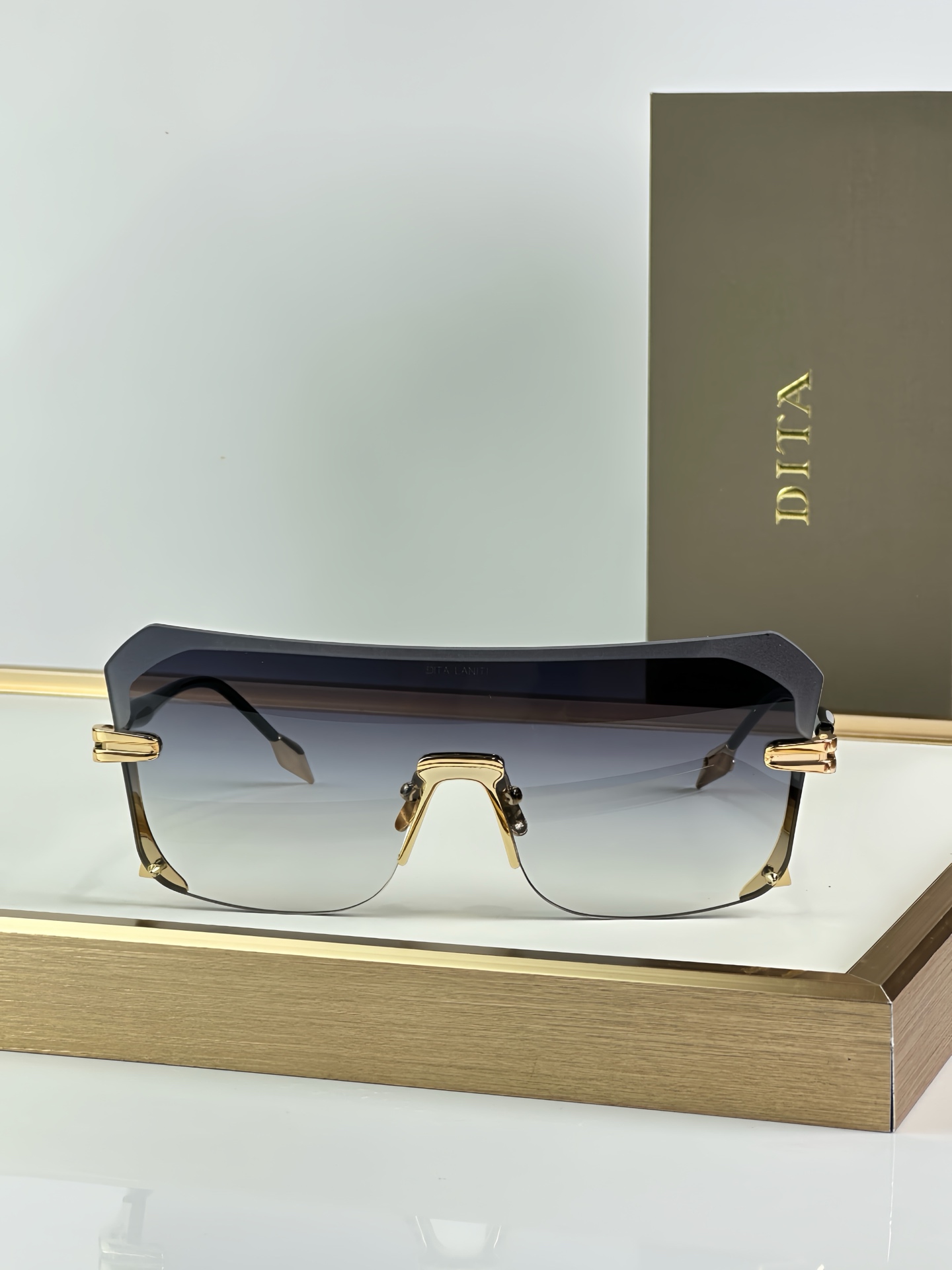 Dita Laniti DTS 153 Sunglasses - Futuristic Design, Red Gradient Lenses 3 i1751076542578 6005 0 1