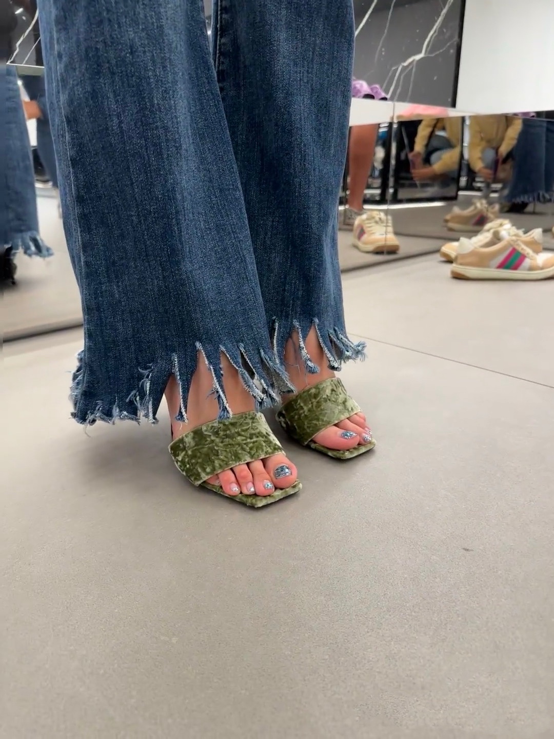 NO:408820,High heels, slippers, high heels, slippers19860909上脚图,高跟鞋拖鞋,high heels,slippers,Women's Shoes