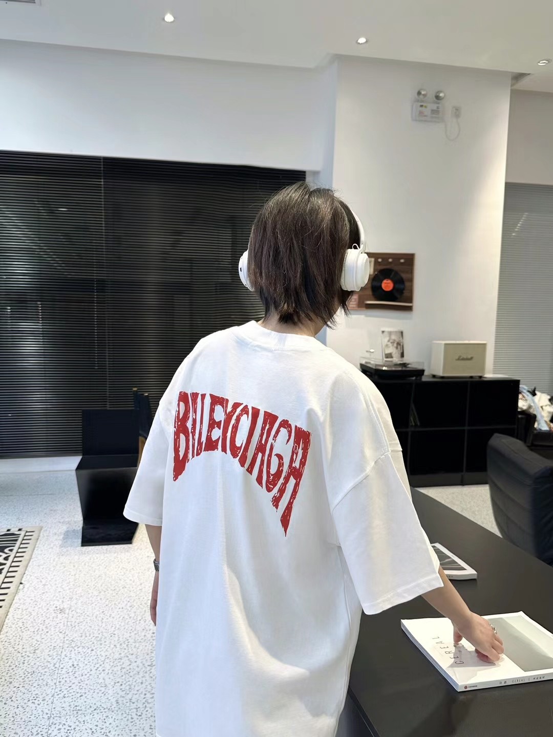 Alternative view of Balenciaga T-Shirt 05569
