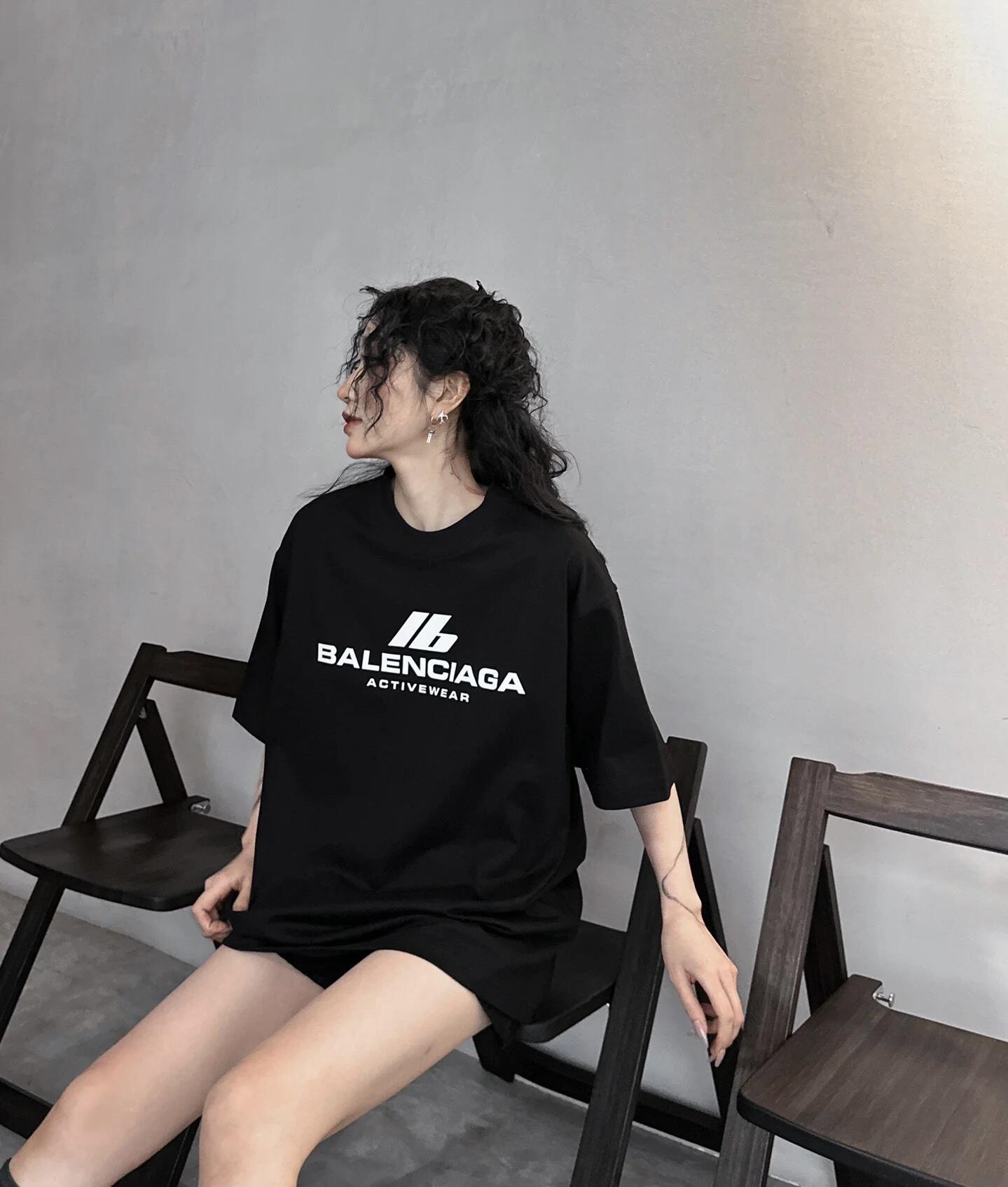 Balenciaga T-Shirt 05584