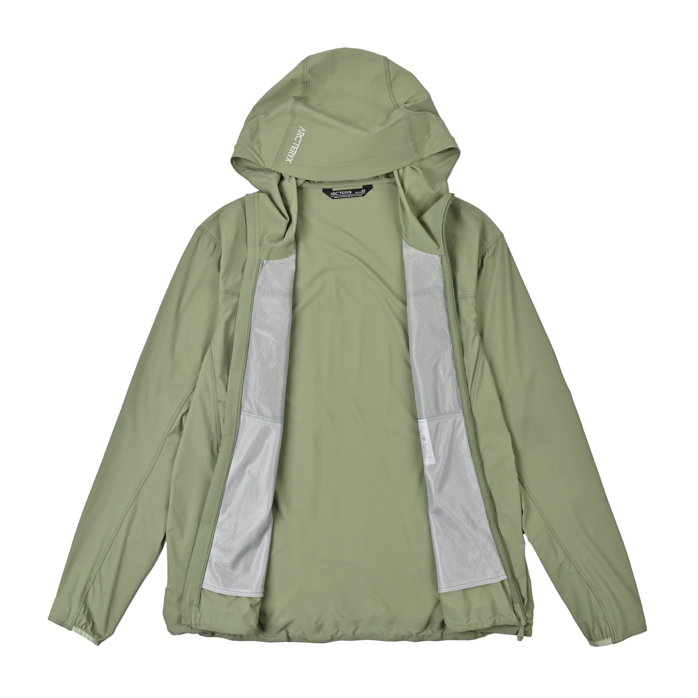 #P 球藻绿(纯原版本) ARCTERYX 始祖鸟Gamma Lightweight Hoody 纯色连帽软壳轻薄户外防风防晒夹克外套 Gamma SL/升级版刺绣标Arcteryx Gamma LightWeight Hoody 全新改款设计 胸前口袋跟mx对齐!防风防泼水,UPF防晒50 % 春夏秋季轻透气软壳!面料轻薄春夏秋可穿! 徒步旅行可以是一次轻松的漫步,可以是一次前往偏远湖泊的旅行,也可以是一次登山或滑雪之旅的开端.无论是哪种徒步旅行,你都需要一款能适应多变微气候和天气的防护服.这款Gamma LightWeight 连帽衣就能满足这样的需求.其轻薄耐久的FortiusTM1.0双层组织面料具有四向弹力,且防风、防水、防晒.透气.StormHood兜帽提供保护的同时不会影响周边视线,拼接的修身剪裁和高效设计简洁. Gamma LightWeight是Gamma软壳外套系列中薄的款式,面料四维弹力,防风防小雨,UPF防晒50 % 轻薄透气,适合春夏穿着. 颜色:隐秘灰 琢石蓝 球藻绿 黑色 (⚠️只有黑色有XXL码) 肩宽: 48 50 52 54 胸围: 114 118 122 126 袖长: 64 65 66 67 前衣长:66 68 70 72 后衣长:70 72 76 80 建议尺寸为合身尺寸 S(130斤以内) M(130-150斤) L(150-170斤) XL(170-190斤) XXL(190-210斤) (⚠️只有黑色有XXL码)