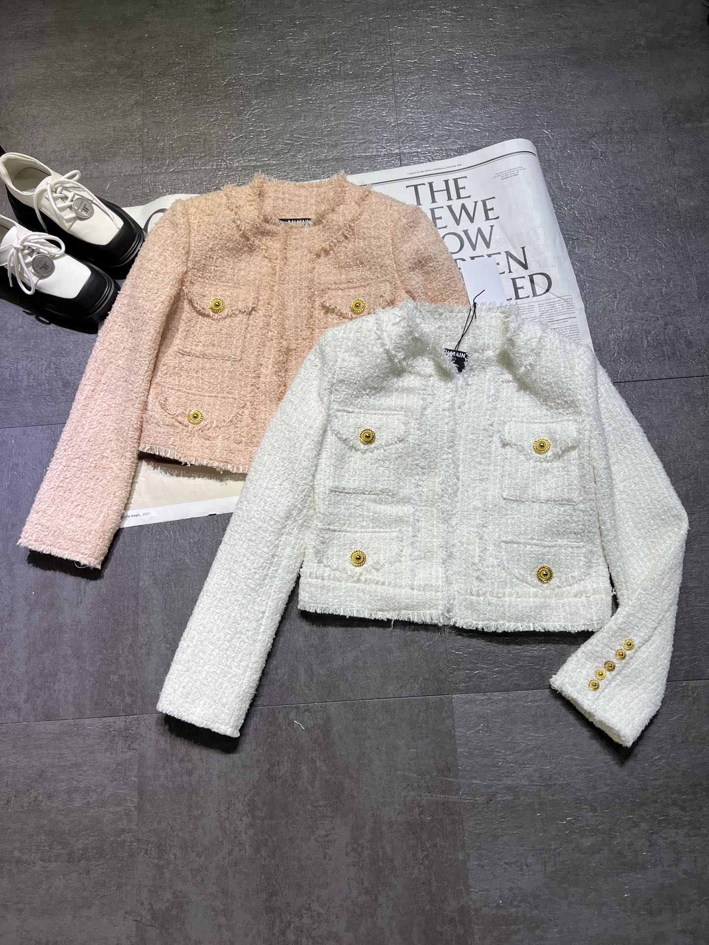 “Balmain Girl’s Short Jacket: Handmade Cotton Shoulder, Versatile Style”