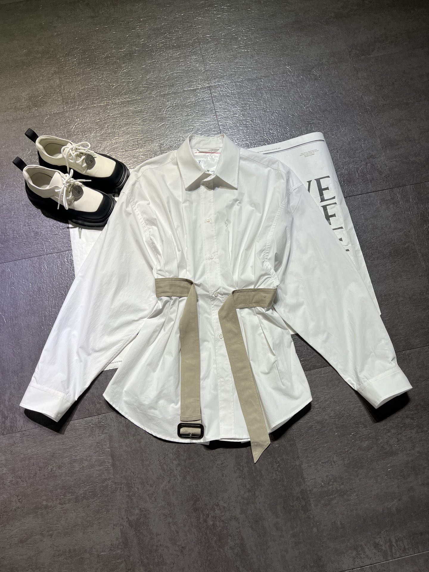 High-Quality Women’s Clothes: Balencia Blouse, Bone-Sensored Cotton Shirts, High-End Fashion - 图片 1