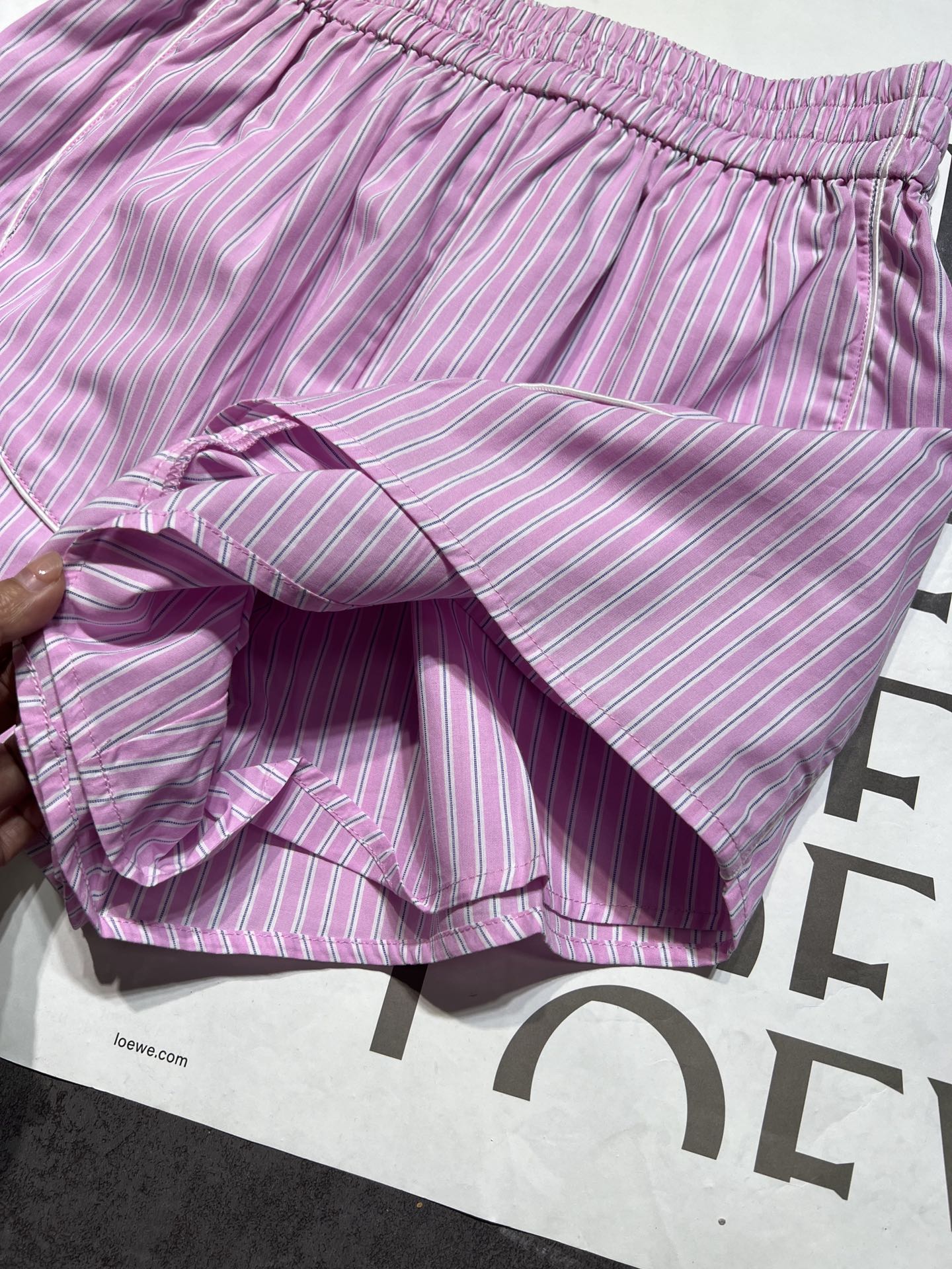 High-Quality Women’s Clothes Set by Alexander Wang: Striped Shirts, Shorts, and Custom Pieces - 图片 6