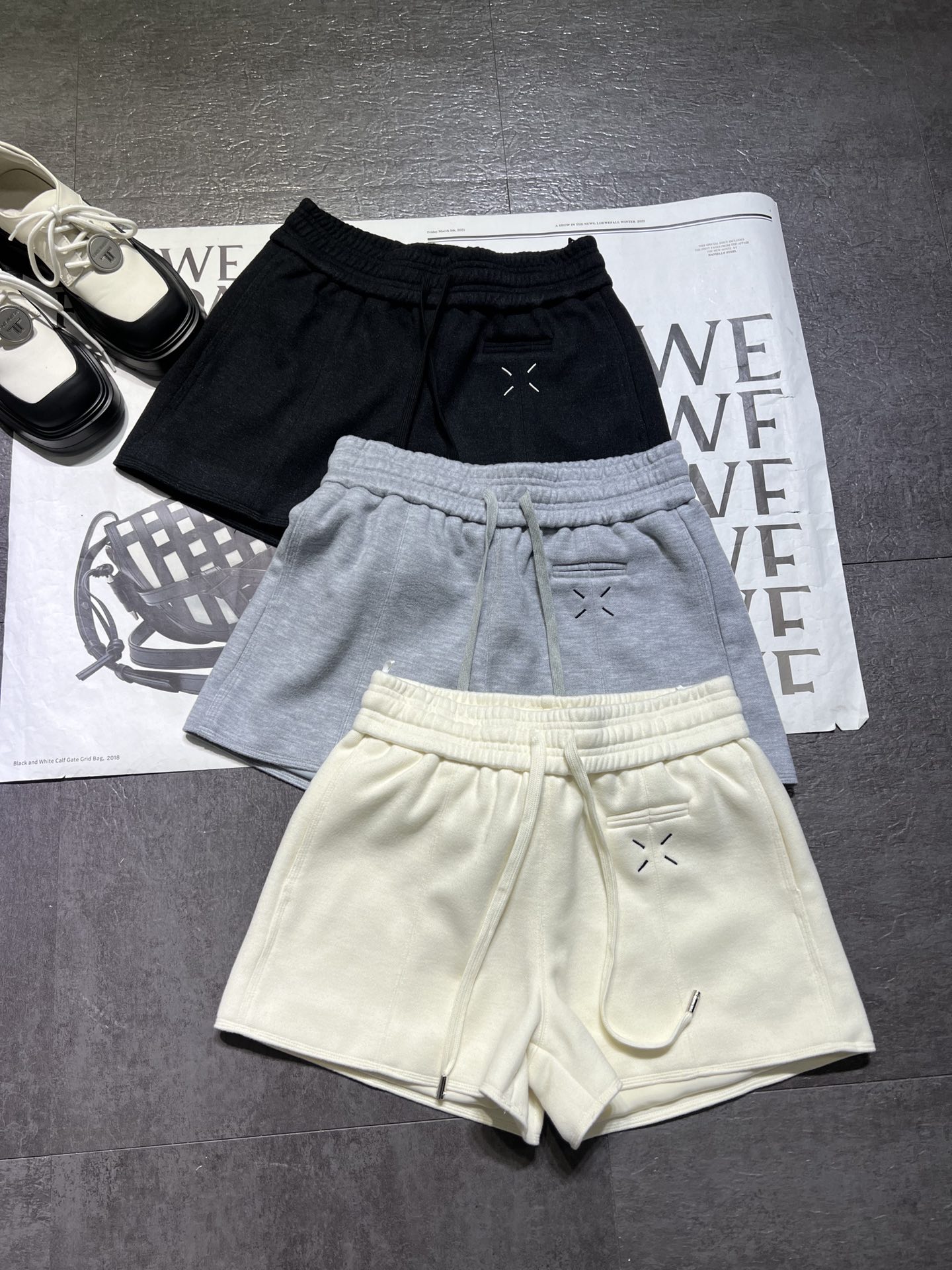 High Quality Women’s Clothes: MM6 Super-Dressed Autumn/Winter Shorts Package - 图片 1