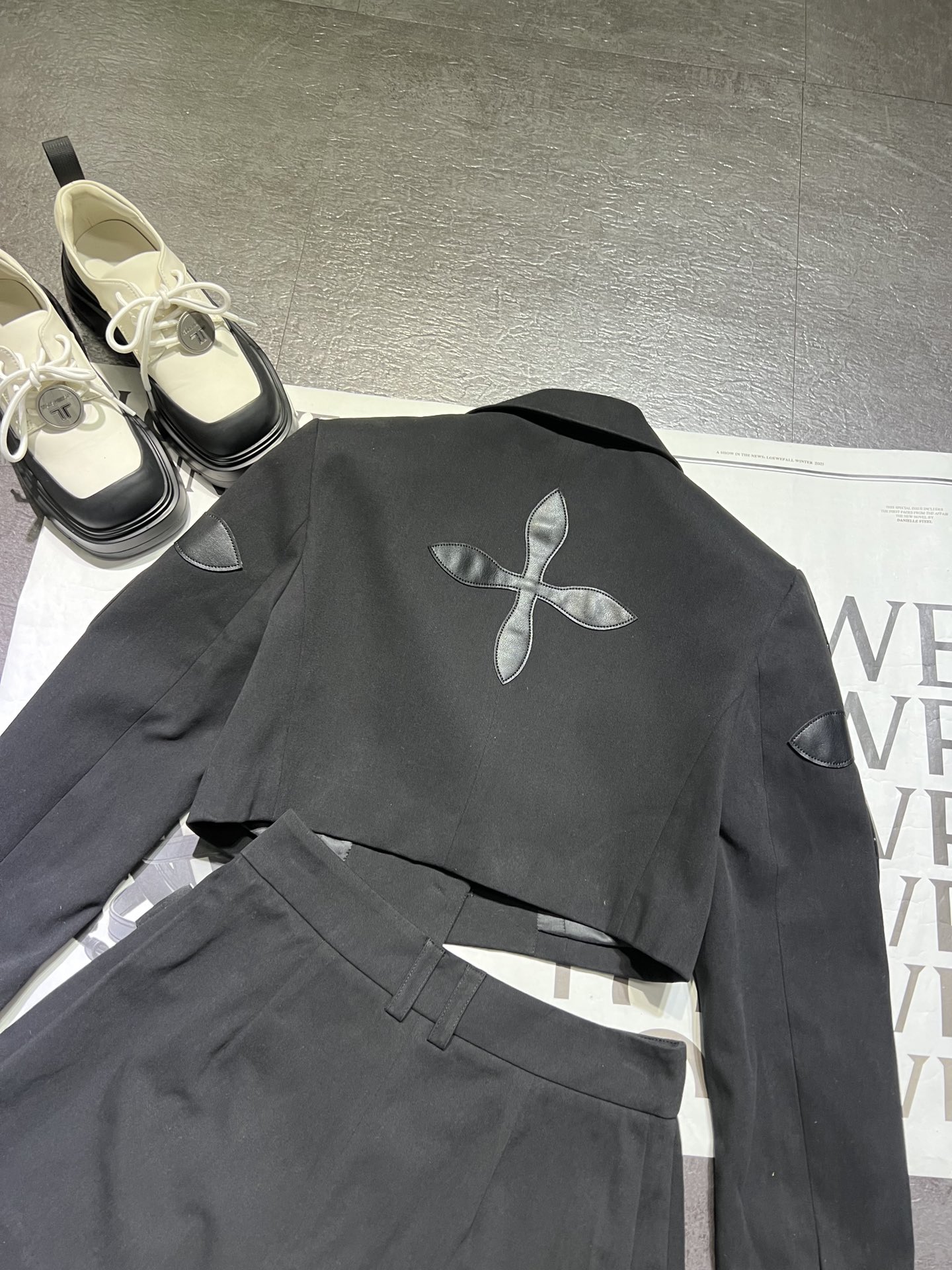 High-Quality Women’s Clothes Set with Unique Design and Strong Recommendations, Daily Report. - 图片 4