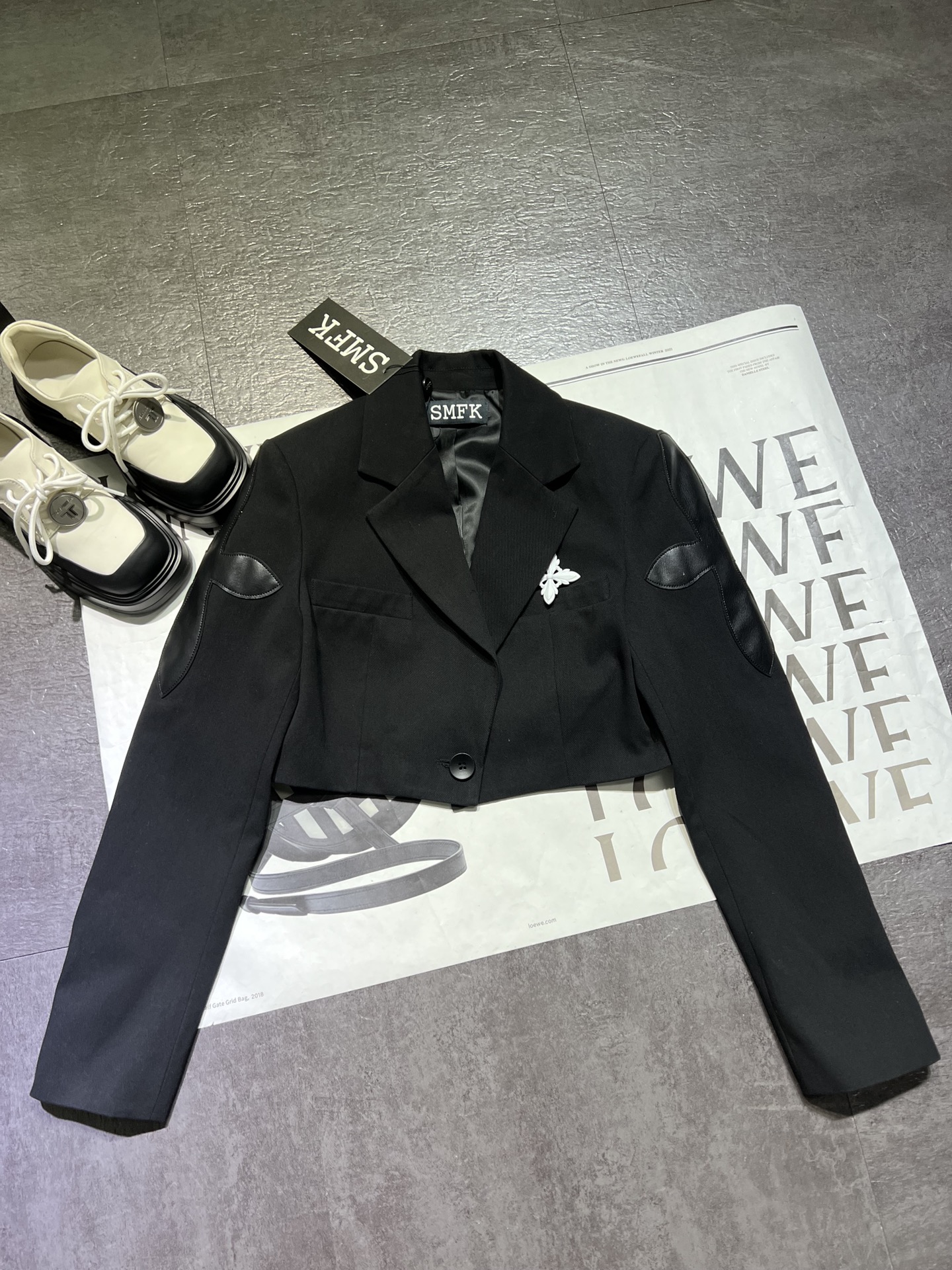 High-Quality Women’s Clothes with Explosive Kit: Cross-Critic Design, Upper Body Age Reduction - 图片 5
