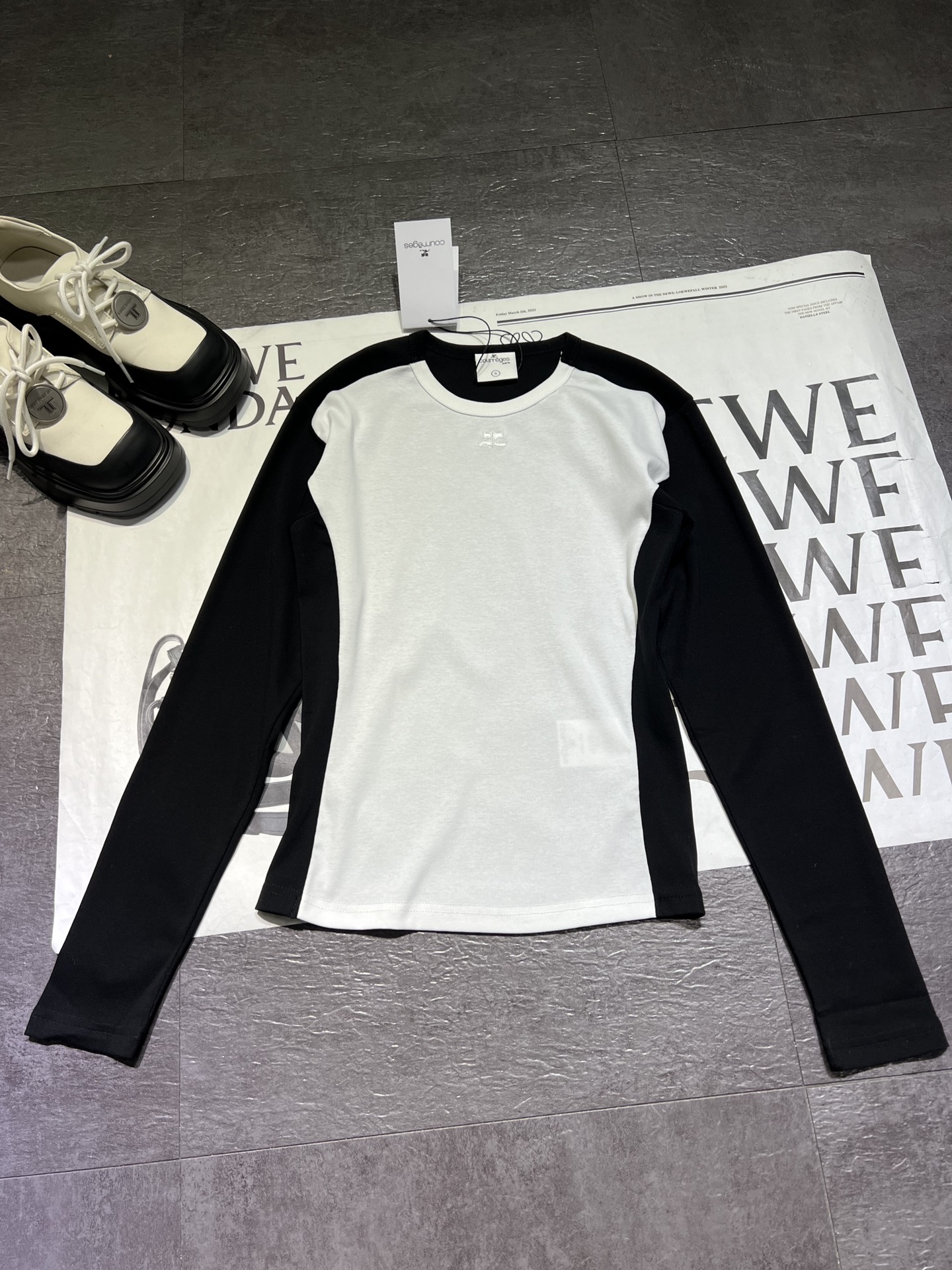 High-Quality Women’s Suit with Innovative Pre-Form Design and Comfortable Fabric - 图片 5