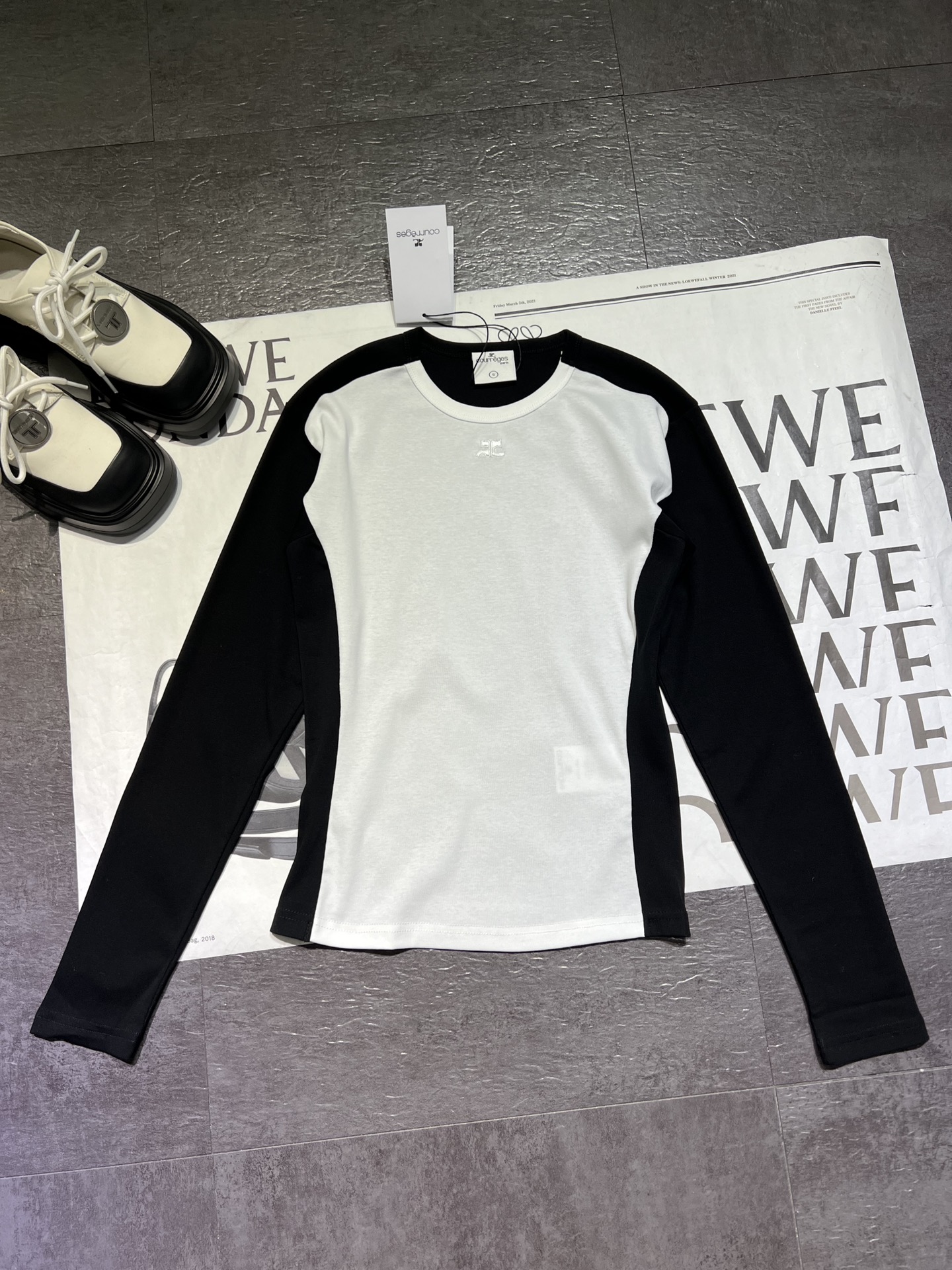 High-Quality Women’s Suit with Innovative Pre-Form Design and Comfortable Fabric - 图片 1