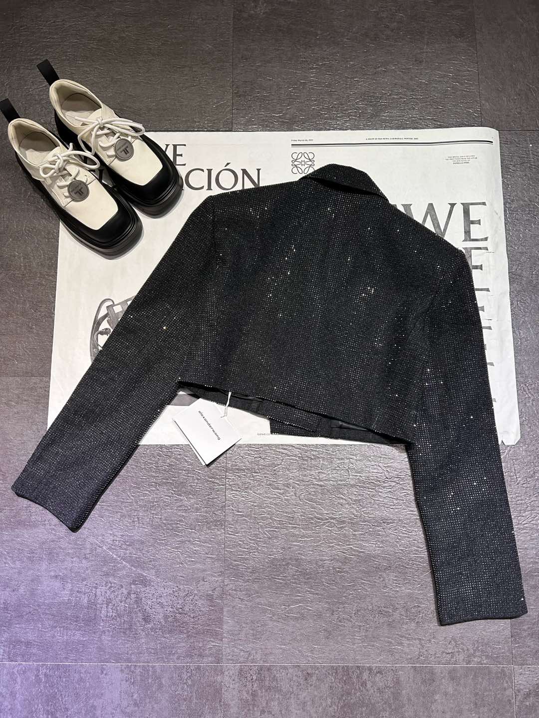 “High-End Female Suit: Alexanderwa’s Original Translucent Pearl Collection” - 图片 4