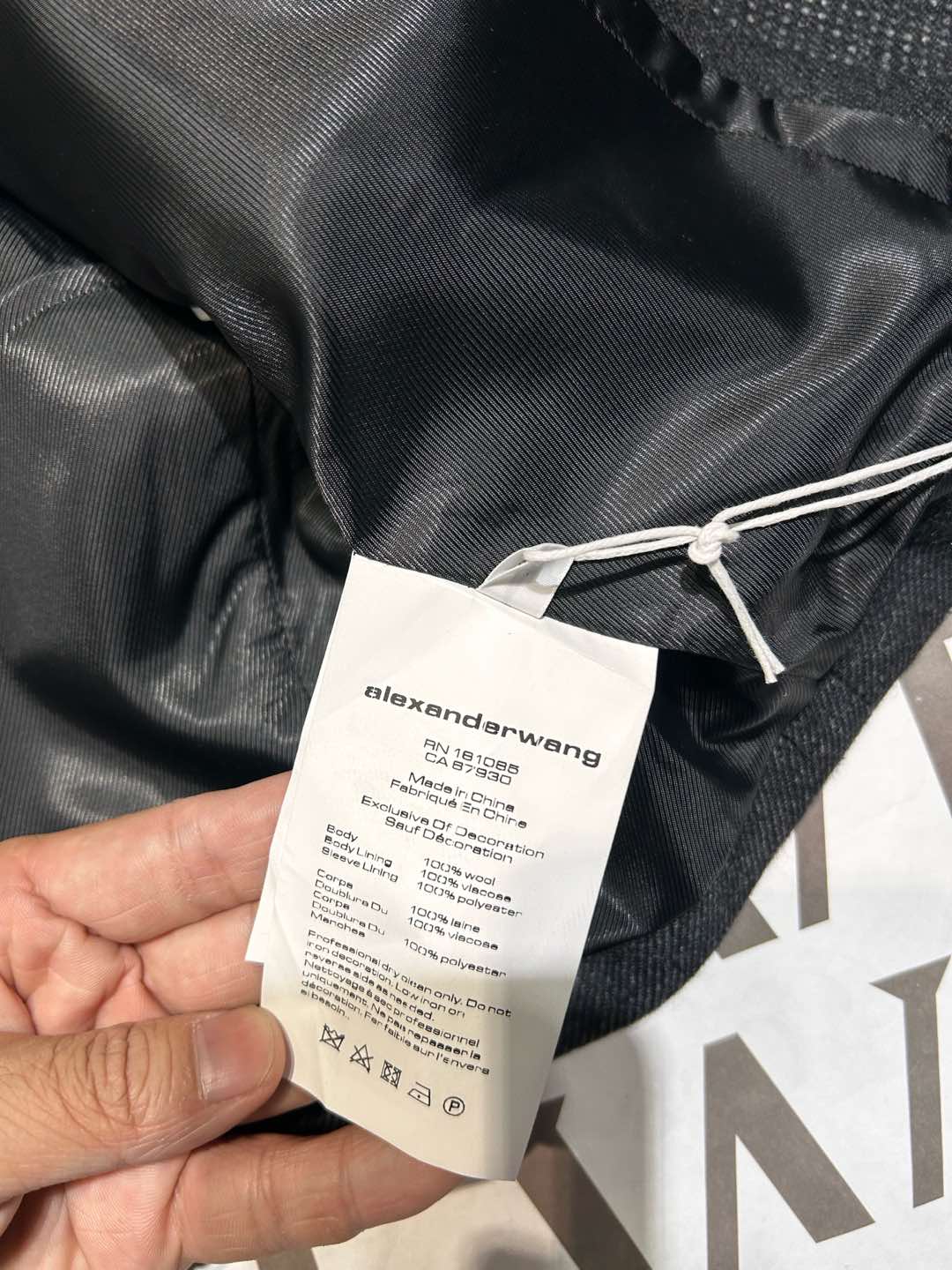 “High-End Female Suit: Alexanderwa’s Original Translucent Pearl Collection” - 图片 8
