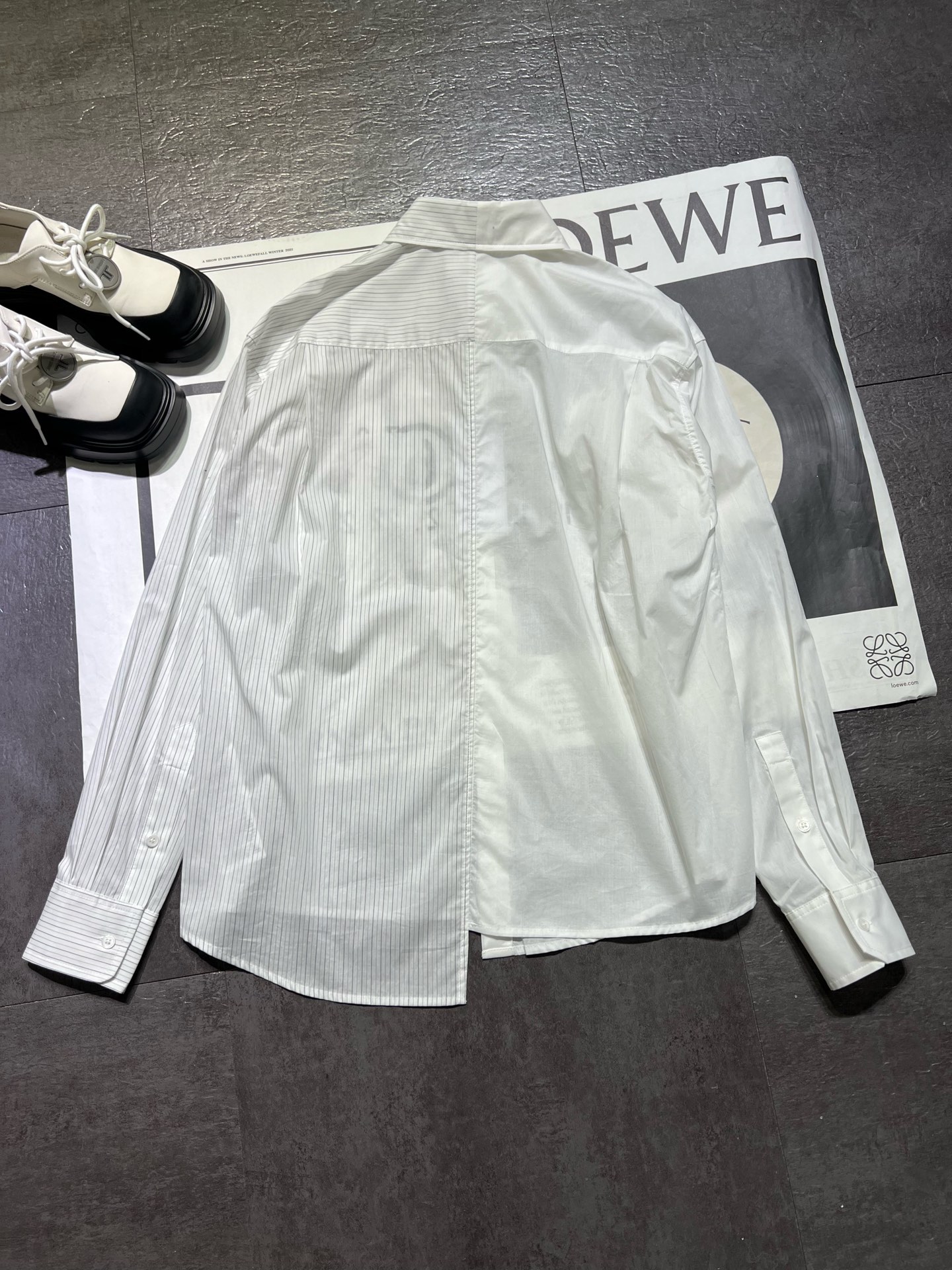 High-End Women’s Clothing: Mm6 Maison Margiela Long-Sleeve Shirts and Tweed Variations - 图片 4