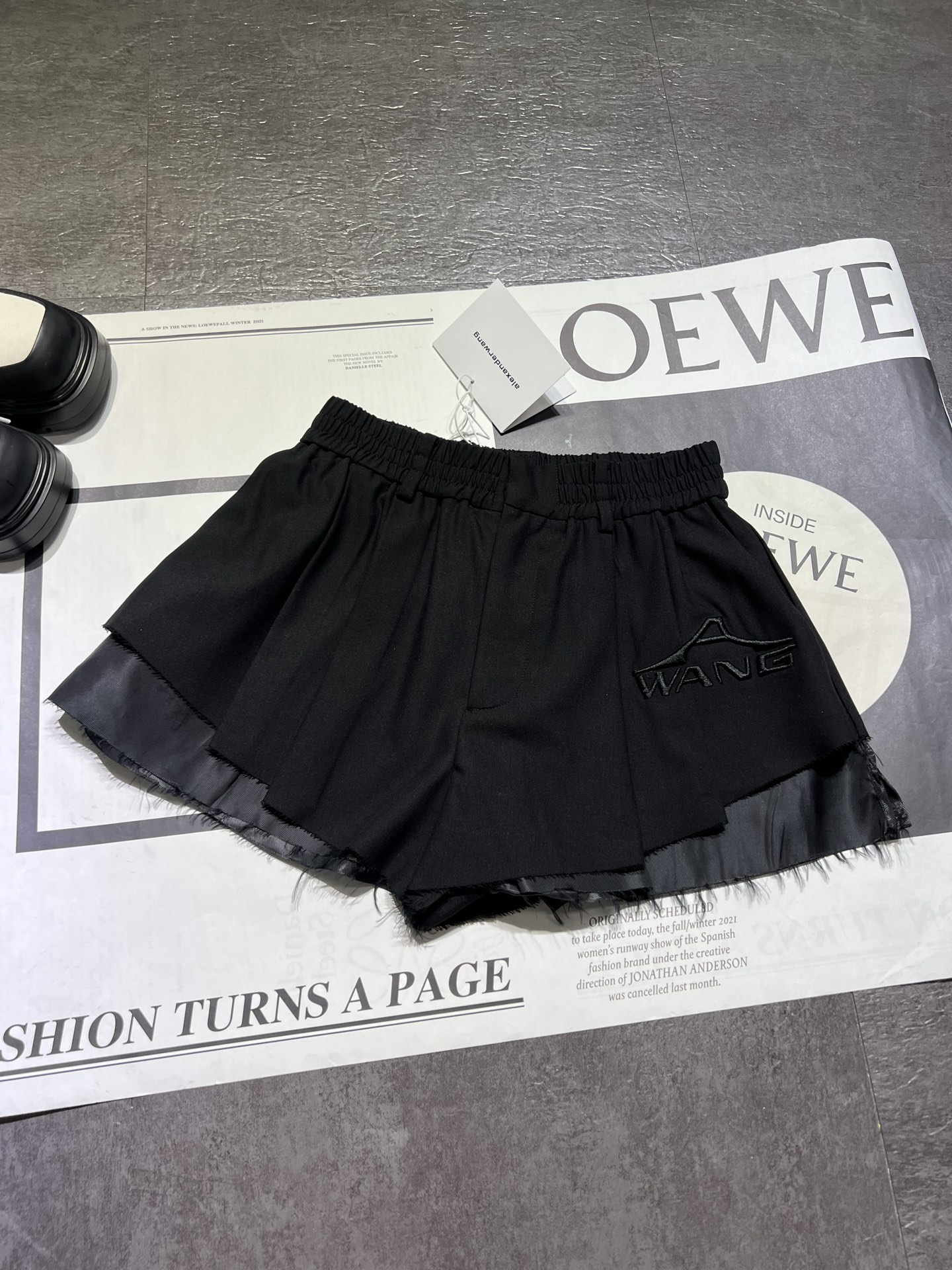 P552 Single-Handed Female Suit by Alexander Wang: One-Piece, One-Size-Fits-All, Packed - 图片 7