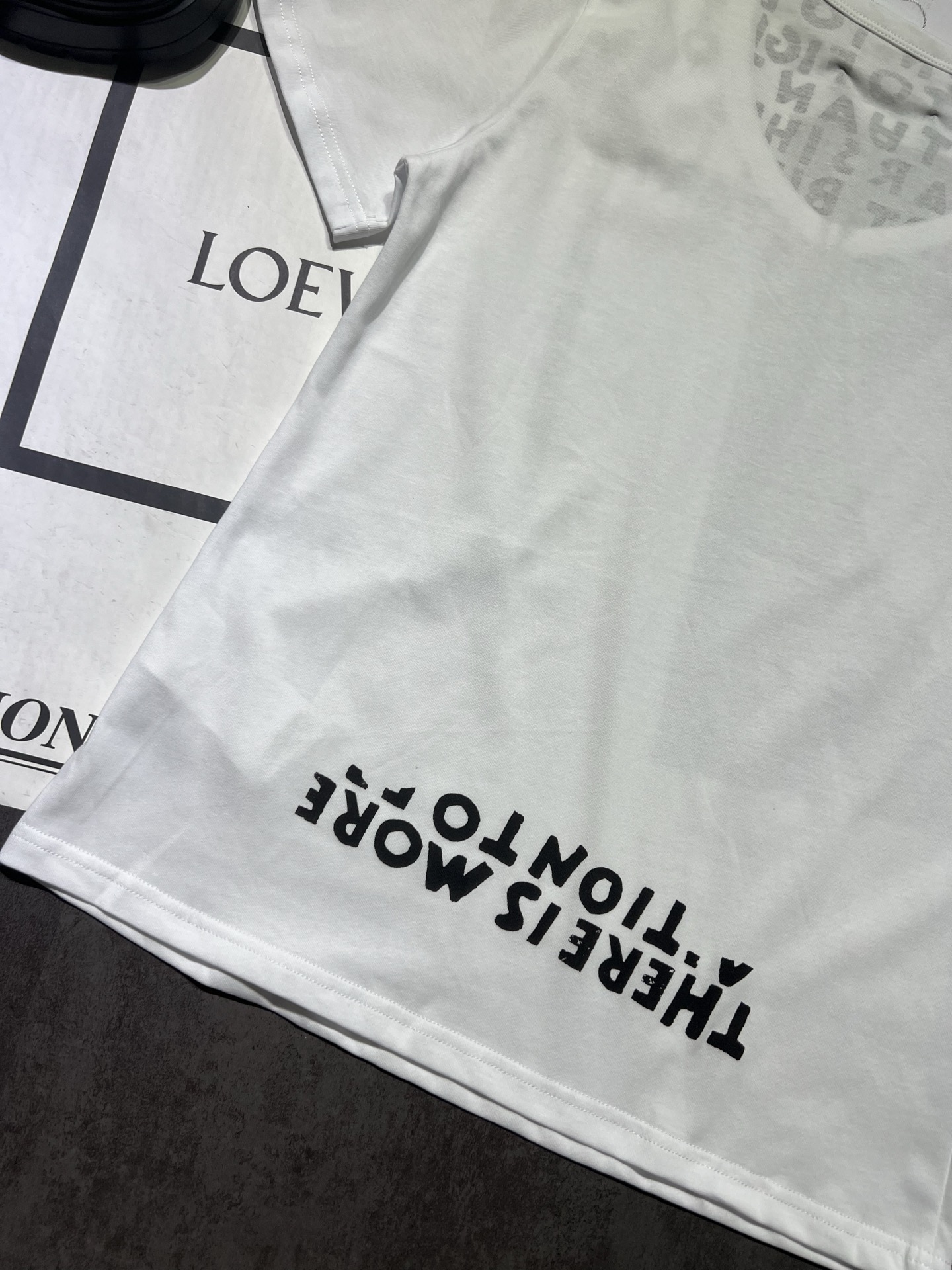 High-Quality Women’s Clothes: Maison Margi*la 25Ss Spring/Summer New MM6 Digital Printed T-shirts - 图片 7