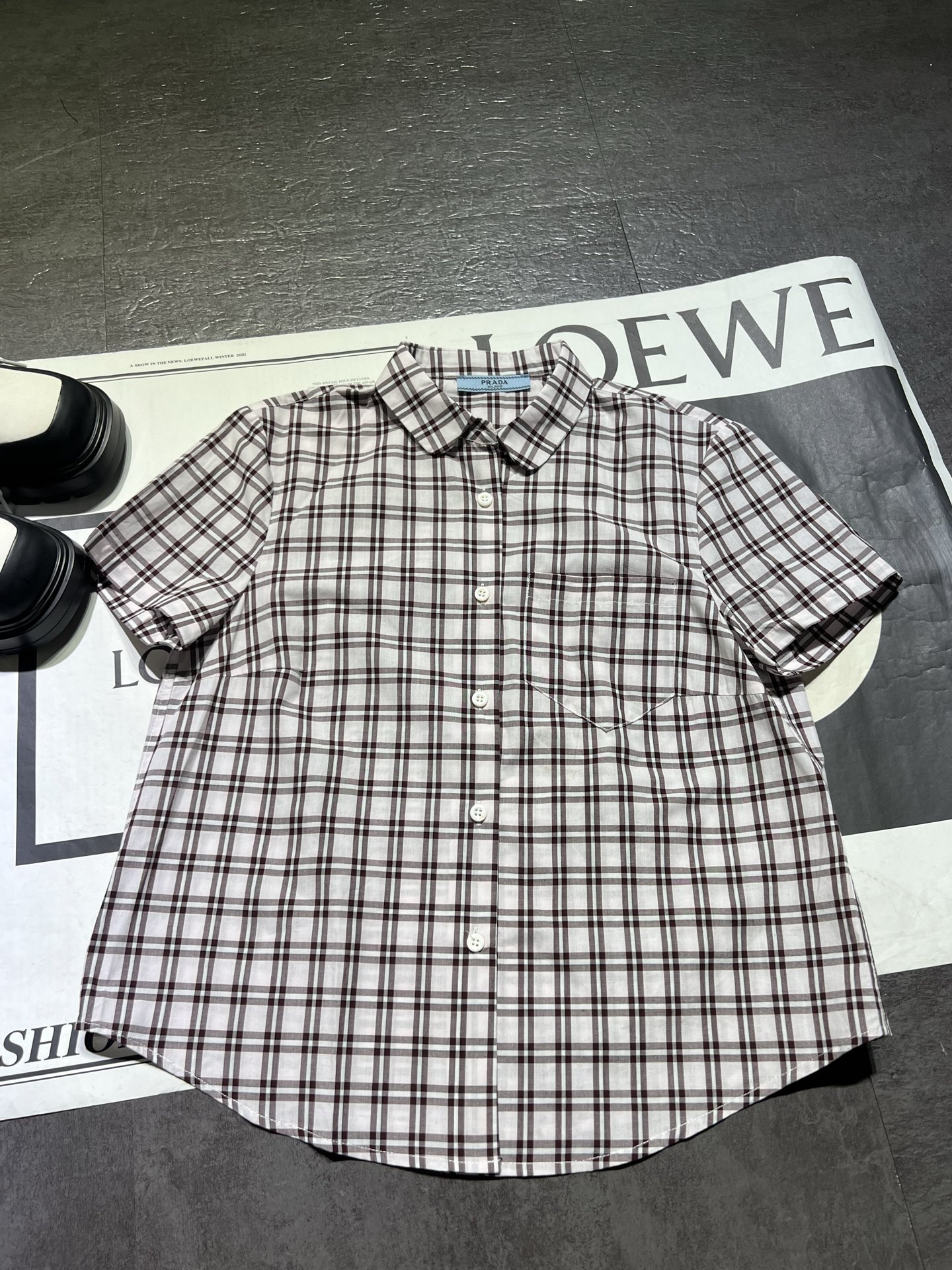 High-end Women’s Clothes: Prada Shirt, Spring Shagg Shorts, Classic Pairing and Single-Dressing - 图片 6